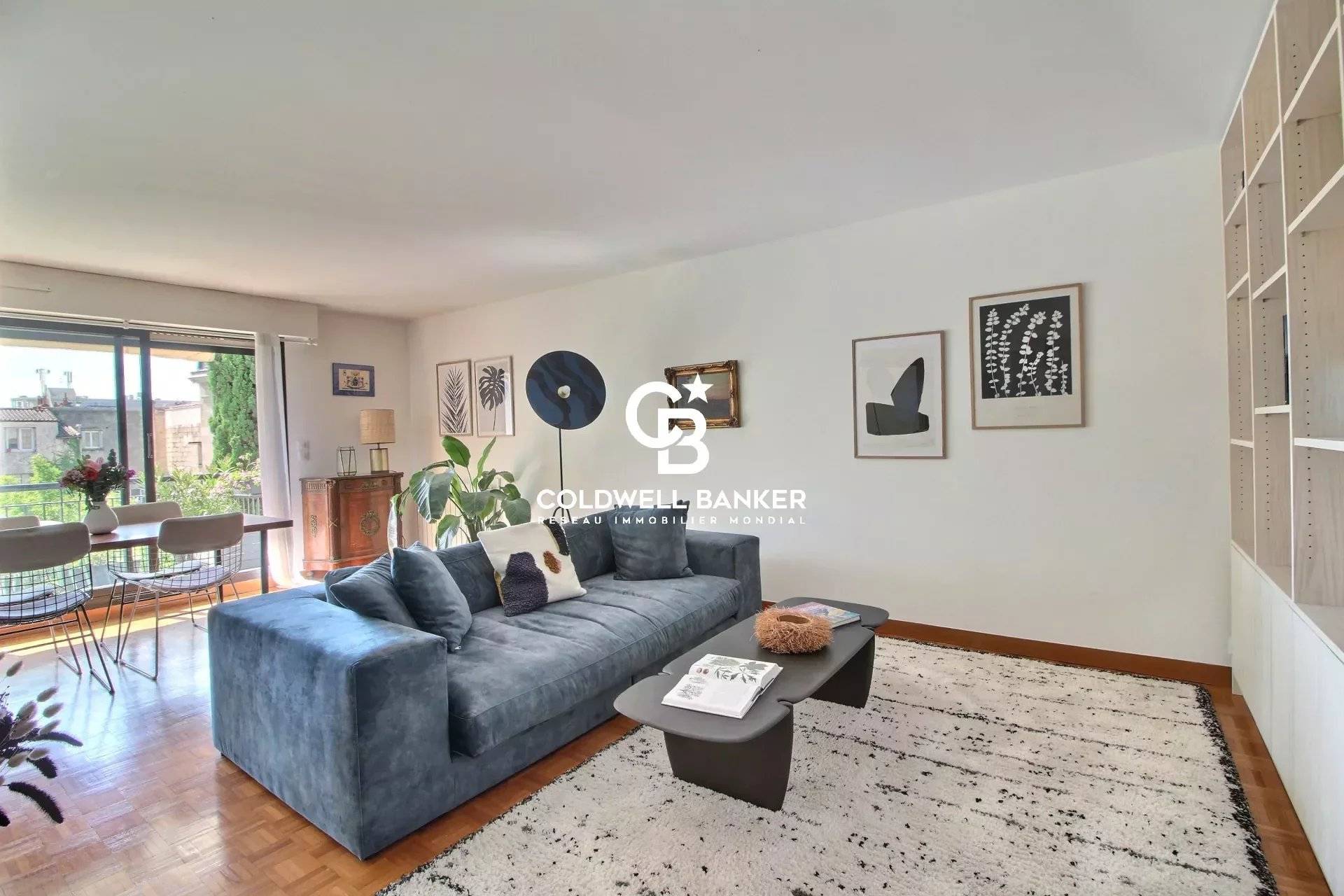 Appartement T3 avec terrasse et parking à vendre Quarrtierr Saint Seurin / Fondaudège Bordeaux