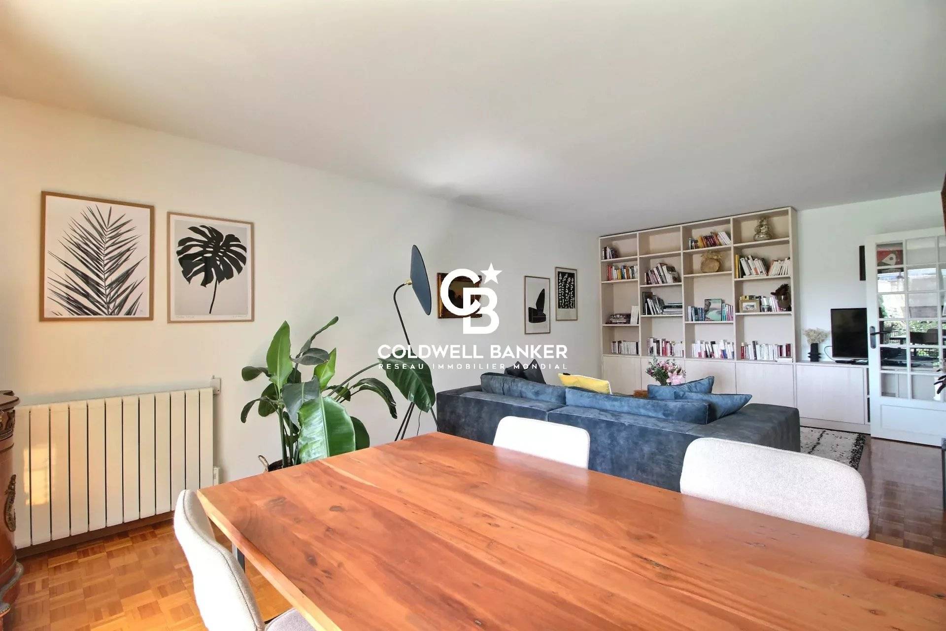 Appartement T3 avec terrasse et parking à vendre Quarrtierr Saint Seurin / Fondaudège Bordeaux