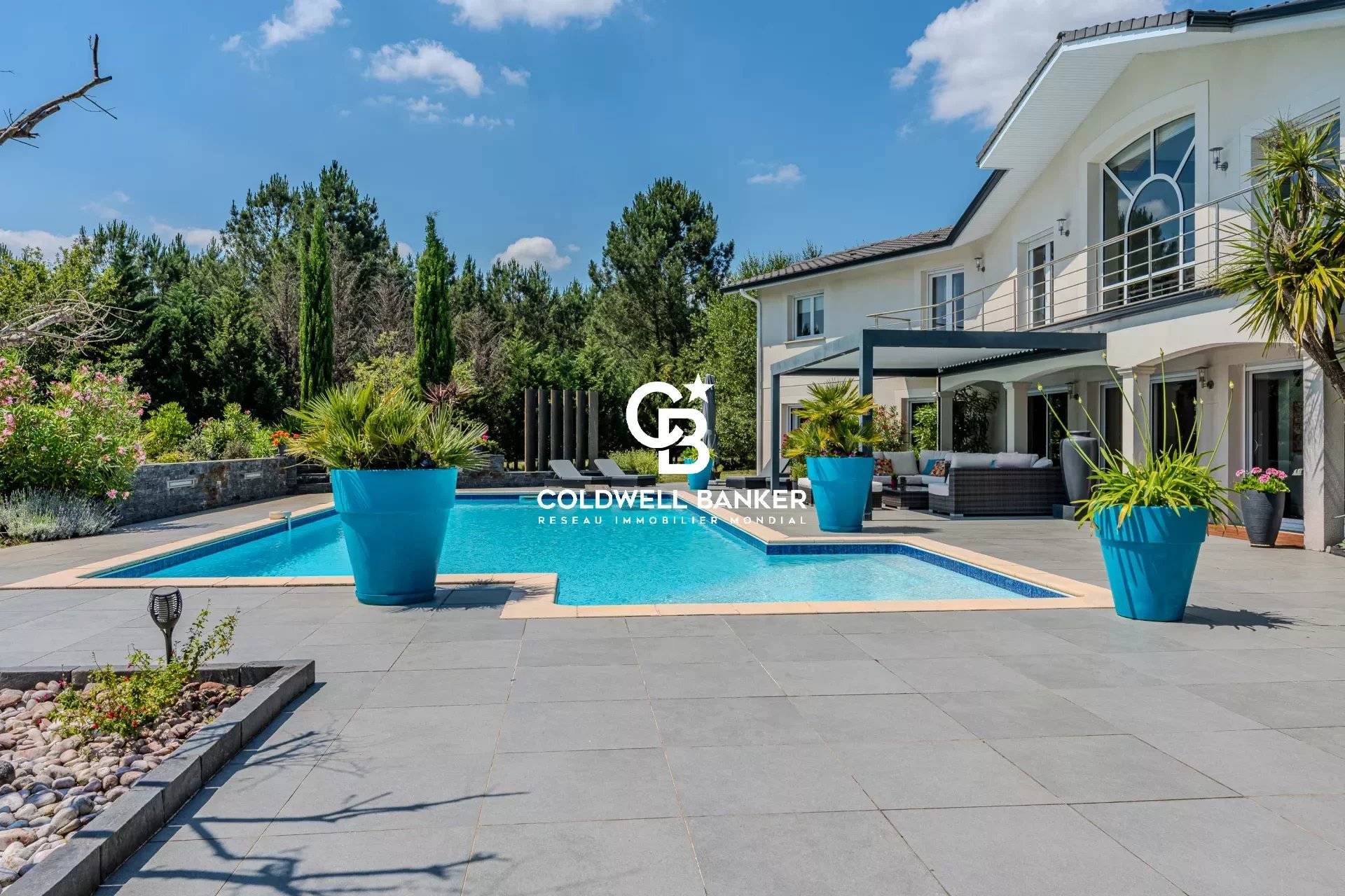 Propriété de 3,5 hectares entre Bordeaux et Arcachon