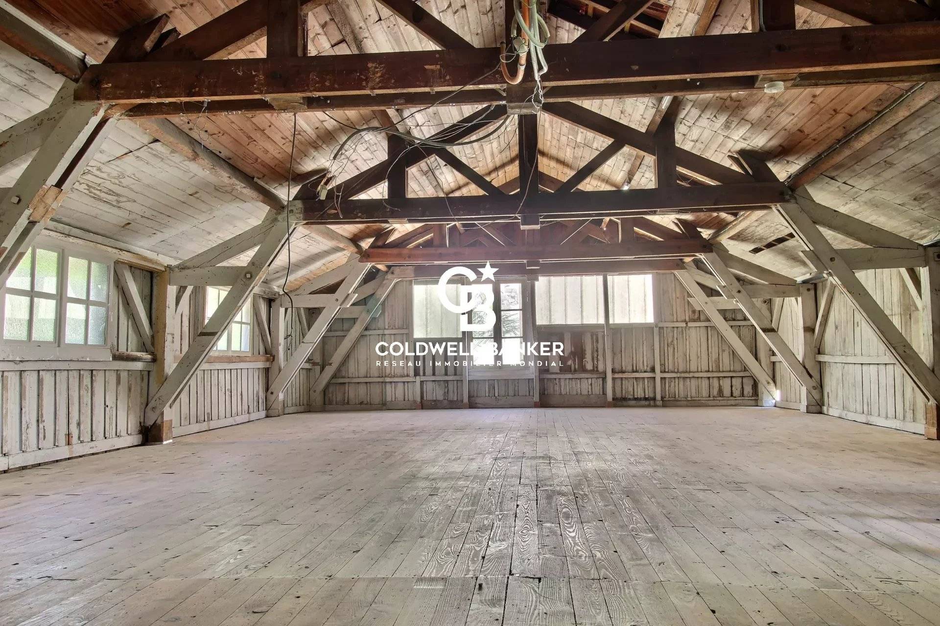 Ensemble immobilier de 330m² avec jardin - quartier Ville d'Automne à Arcachon