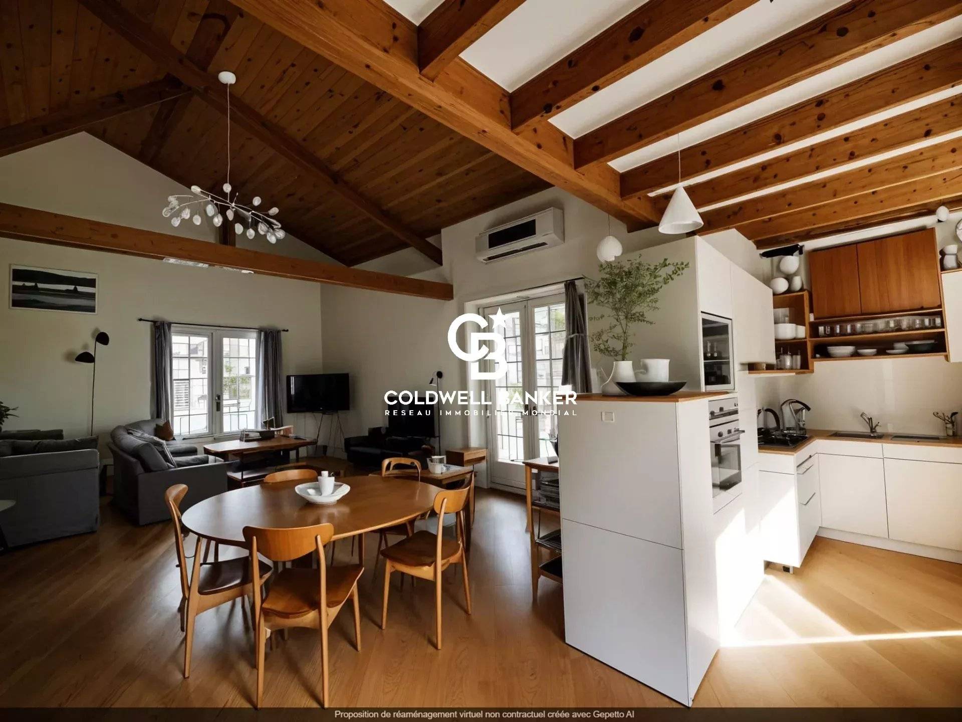 Maison à vendre à Claouey Cap Ferret - grand terrain, fort potentiel, 4 chambres