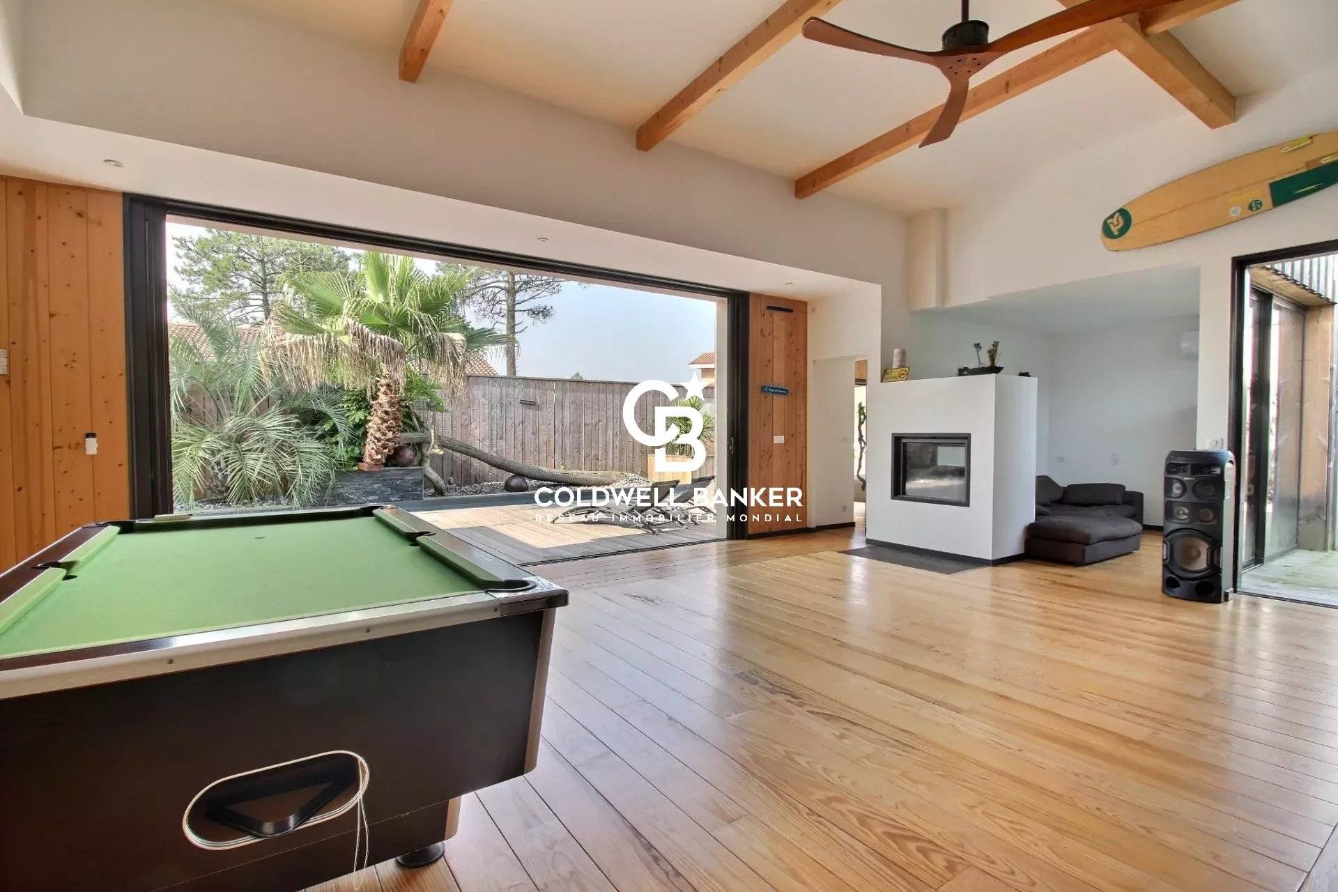 Maison à vendre à Gujan-Mestras - ossature bois, 5 chambres, prestations haut de gamme