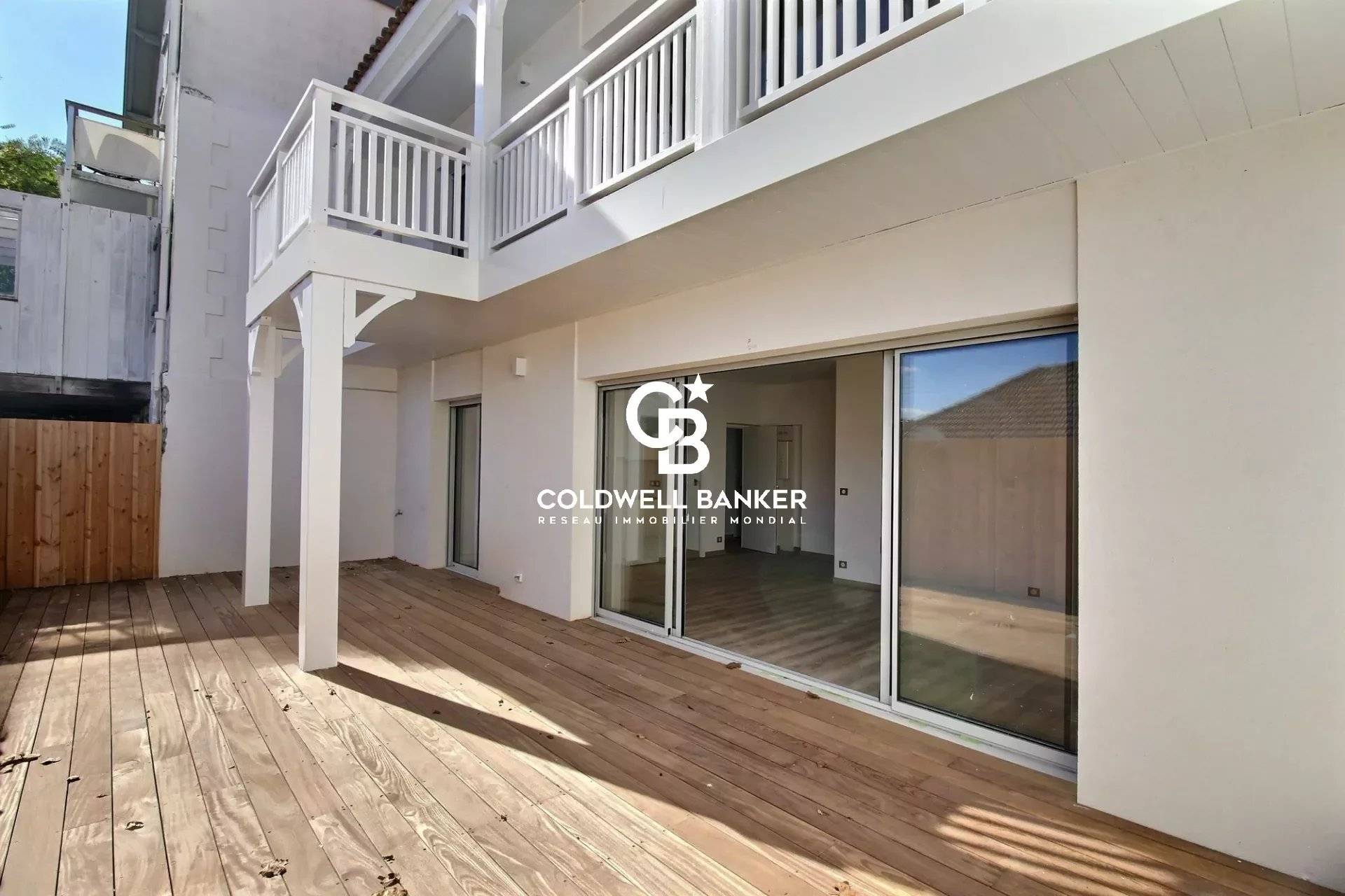 Appartement rénové et emplacement exceptionnel Ville d'Automne - Arcachon