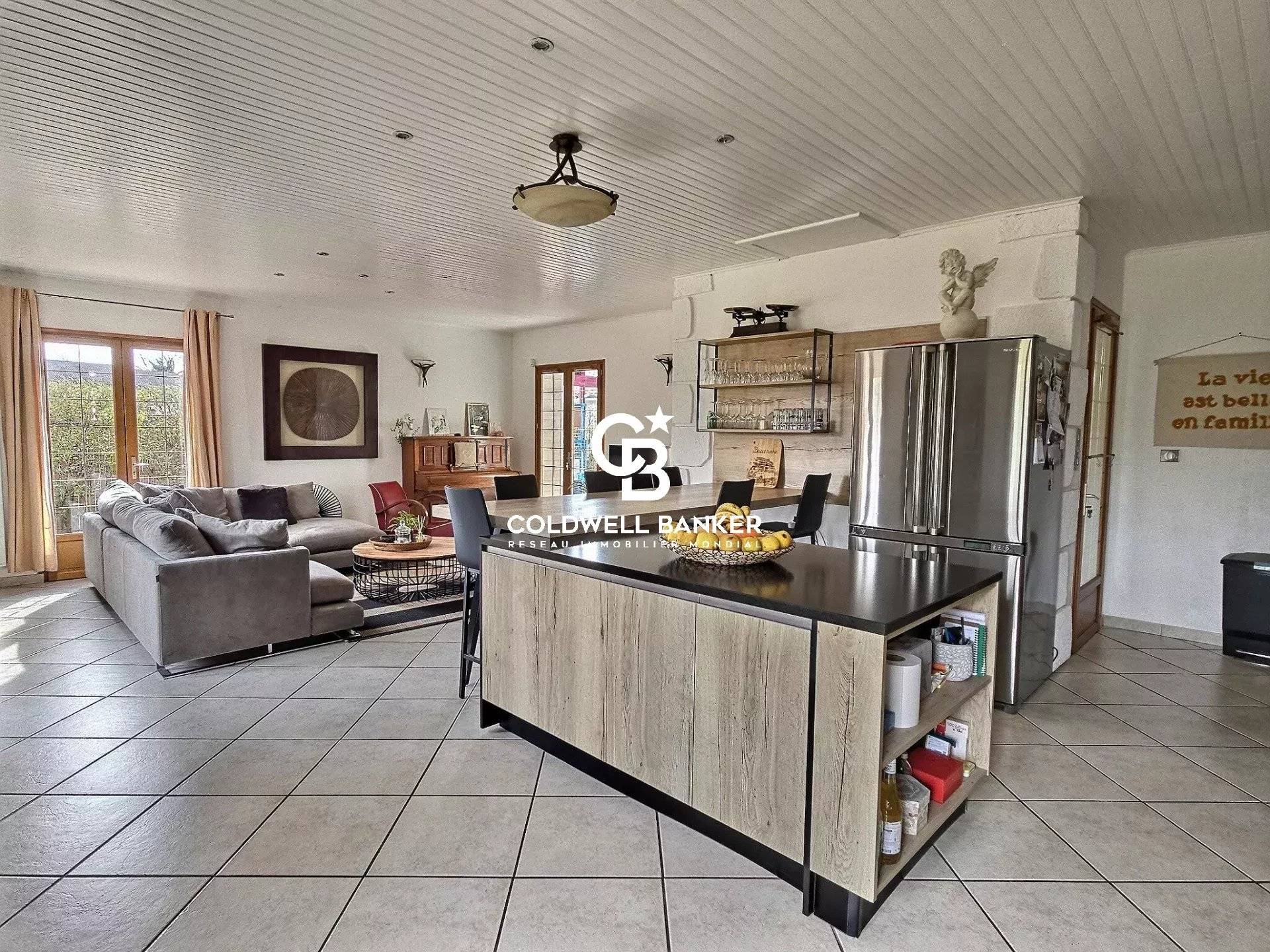 Maison à vendre Biscarrosse-Bourg - spacieuse, de plain-pied avec véranda et 4 chambres