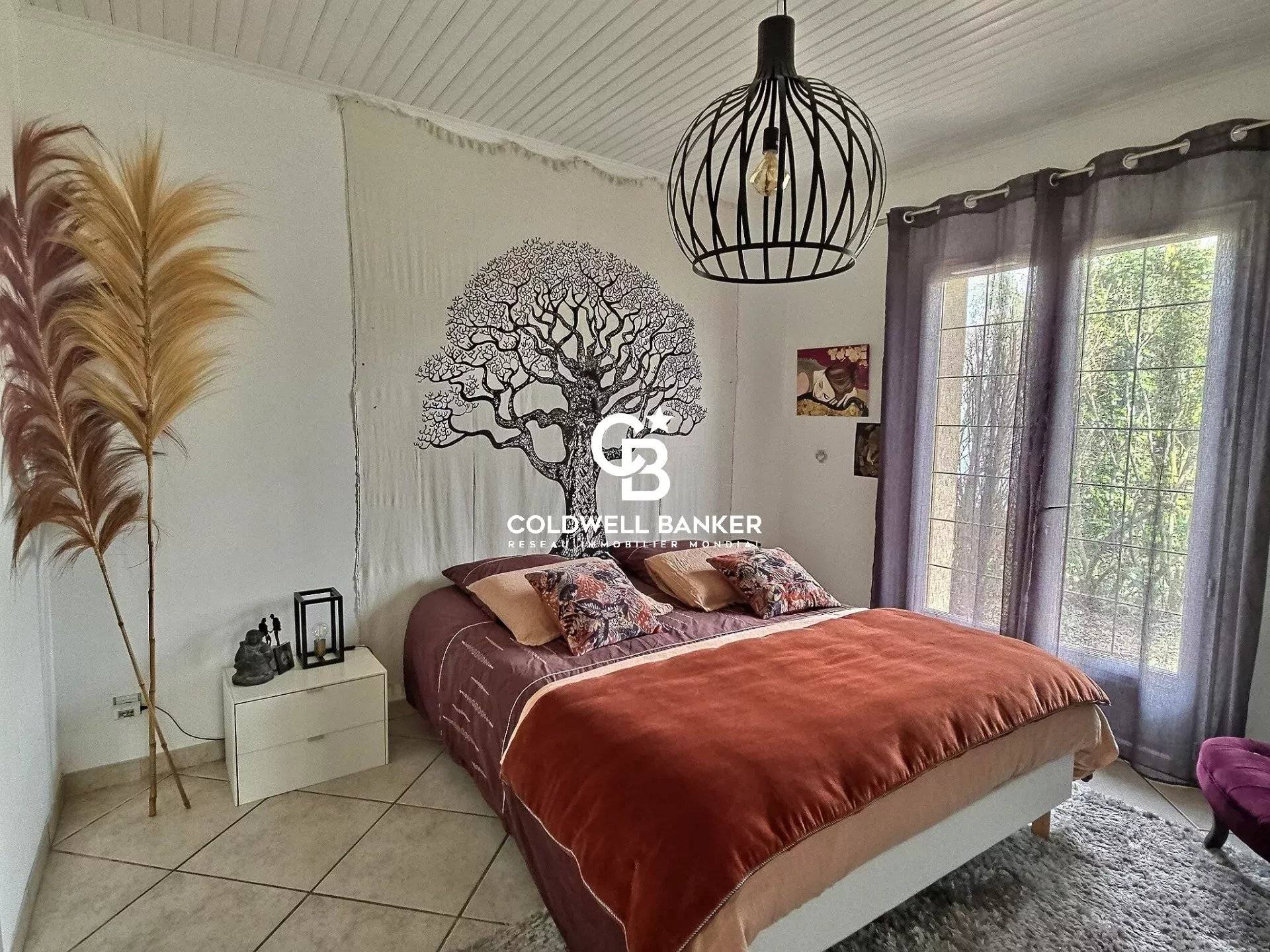 Maison à vendre Biscarrosse-Bourg - spacieuse, de plain-pied avec véranda et 4 chambres