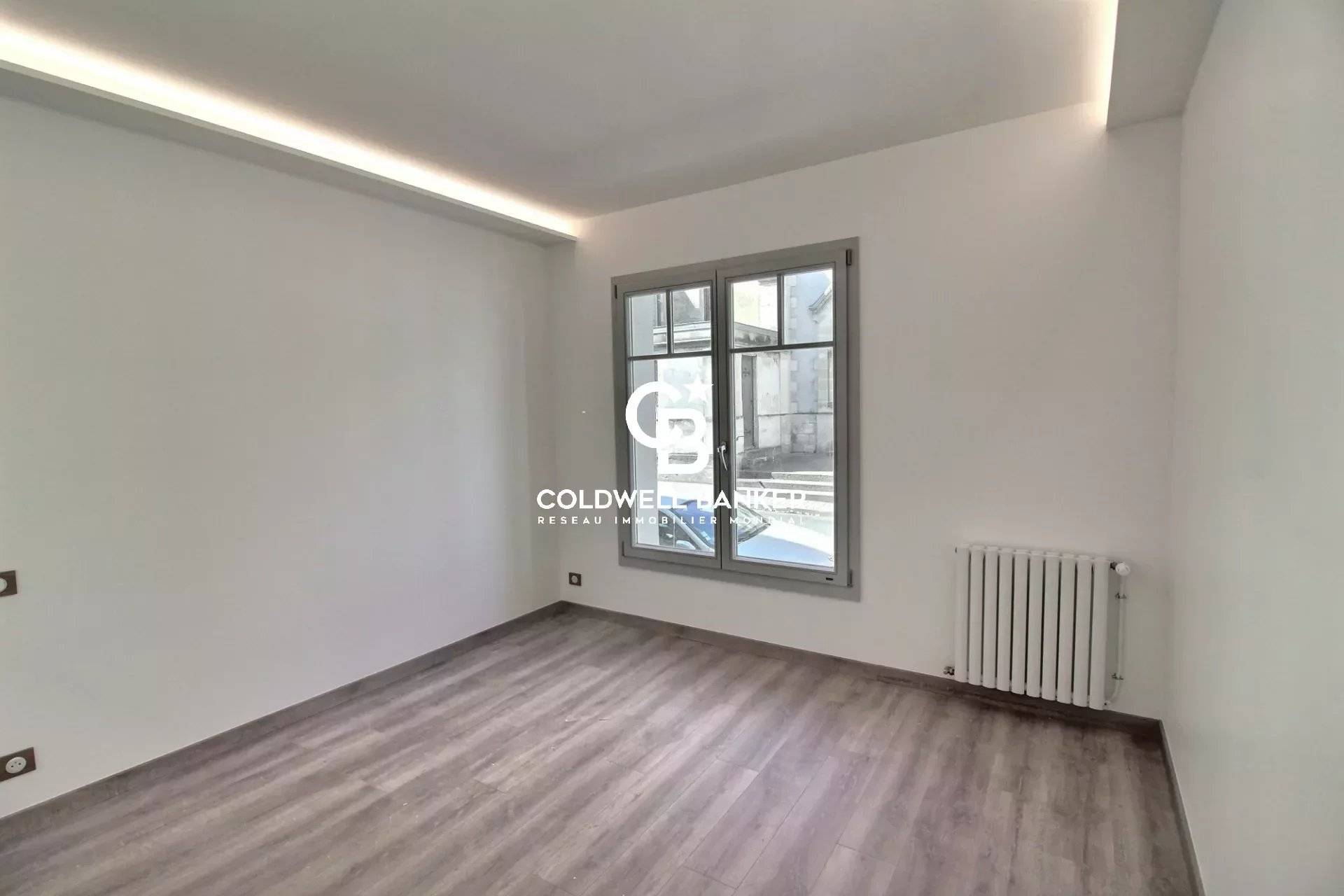 Appartement rénové avec balcon, proche du port et de la plage Arcachon