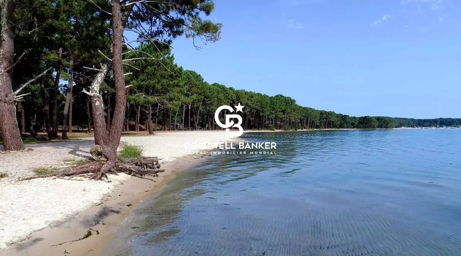 Terrain constructible avec vue sur le Golf de Biscarrosse