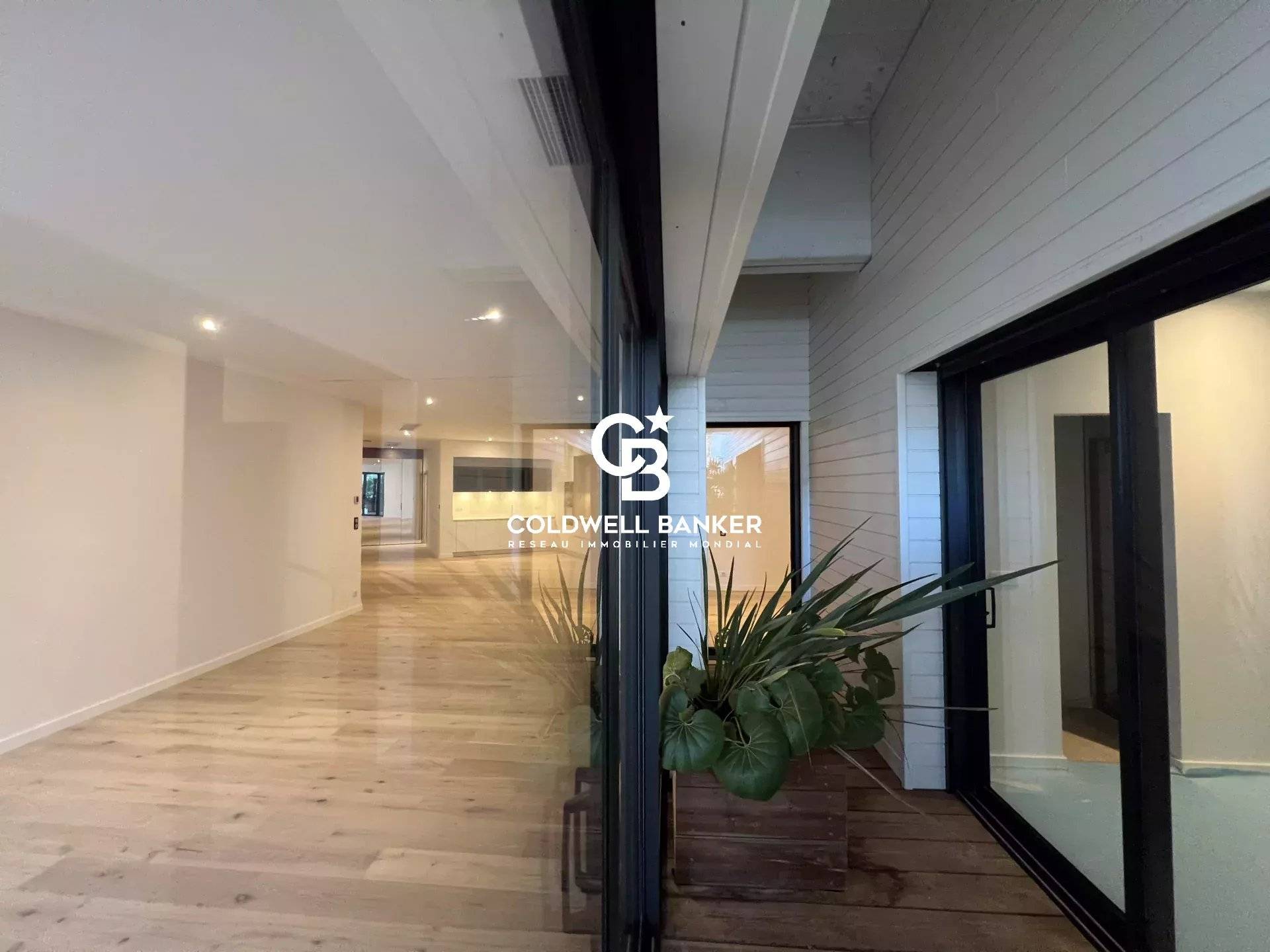 Appartement à vendre Arcachon centre - loft de prestige, 4 suites et extérieur