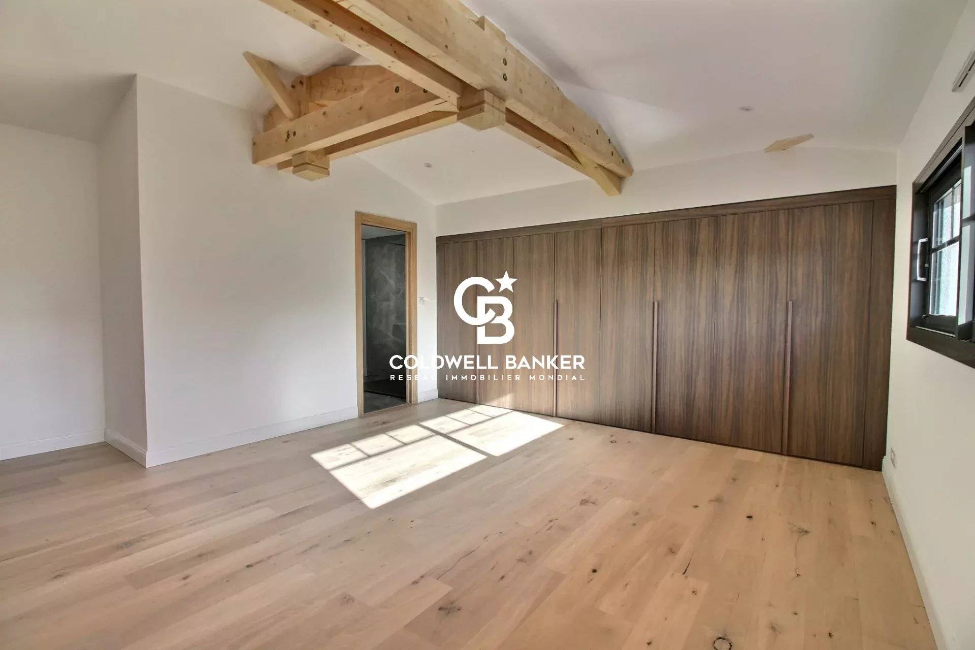 Villa neuve 5 chambres au coeur de la Teste-de-Buch