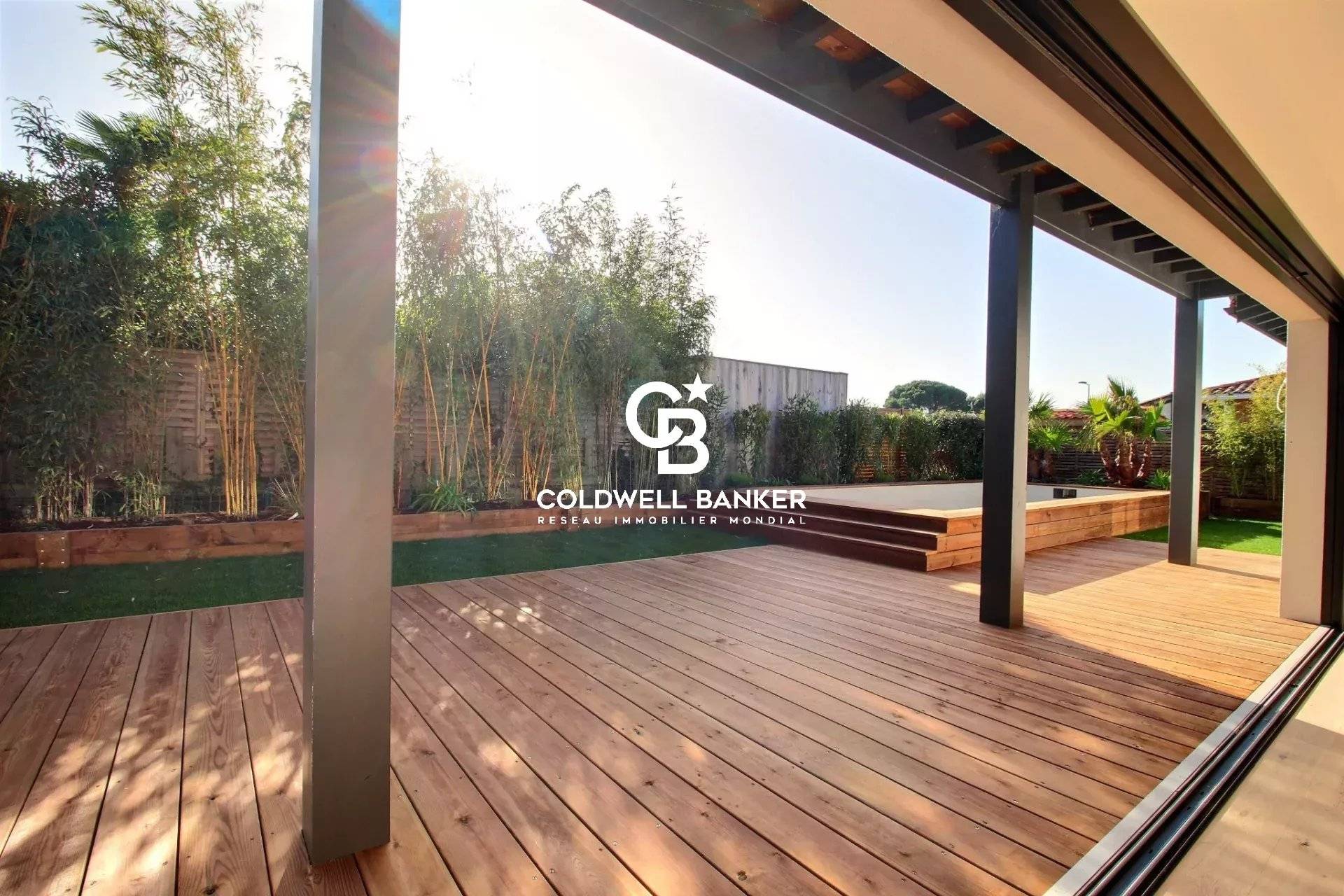 Villa neuve 5 chambres au coeur de la Teste-de-Buch