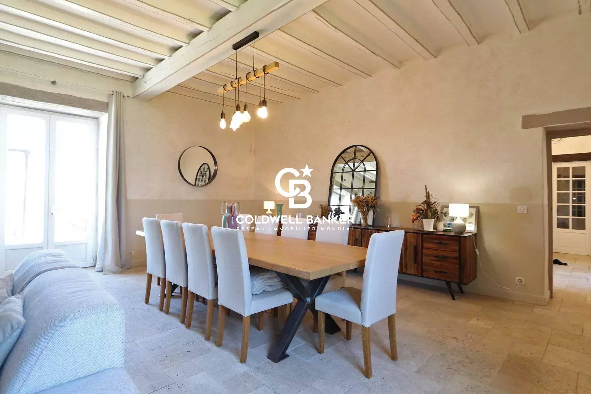 Maison à vendre Périgueux - Chartreuse du 16ème rénovée avec piscine intérieure 