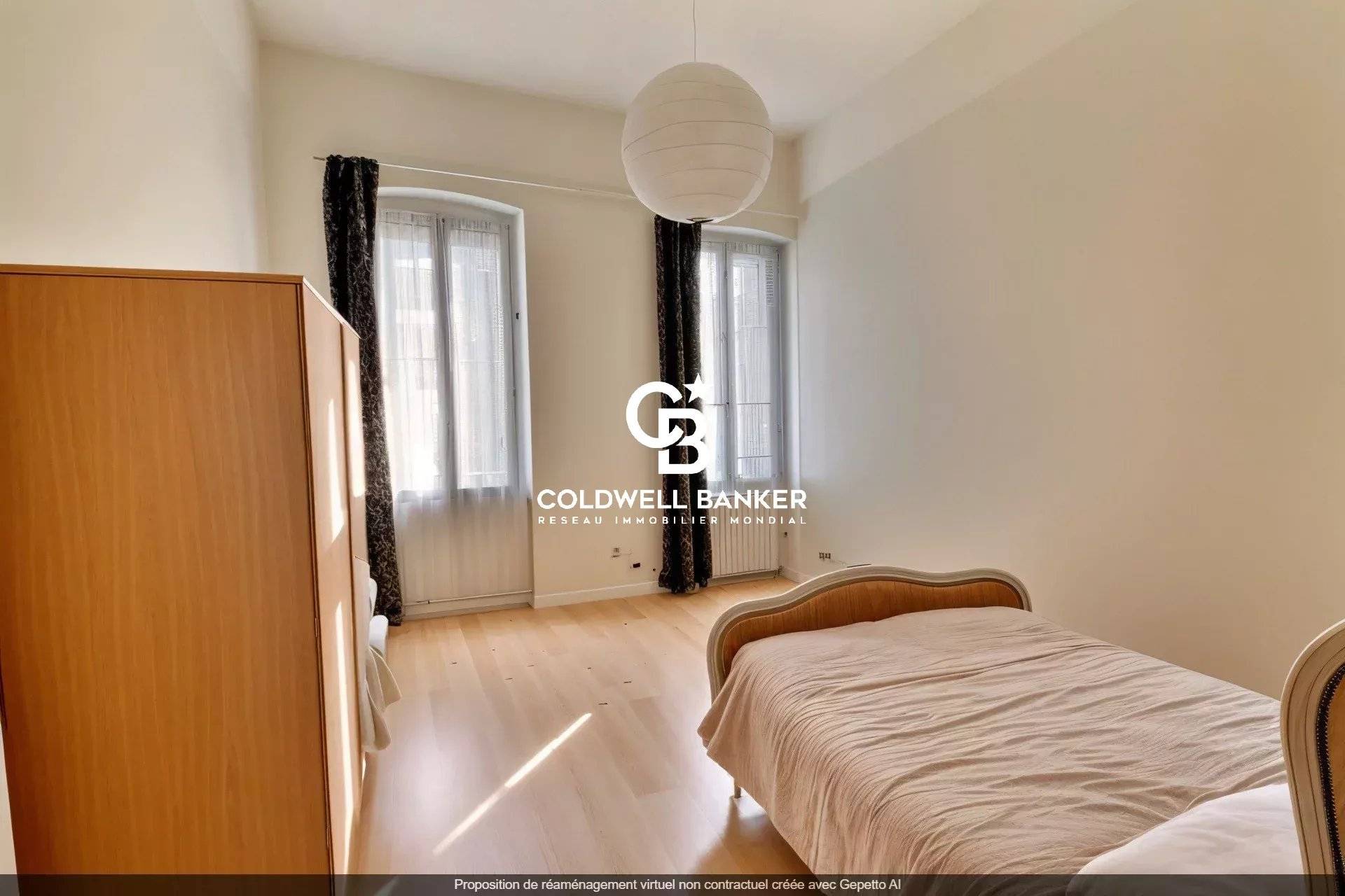 Spacieuse maison de 365 m² avec jardin Bordeaux – Barrière Judaïque