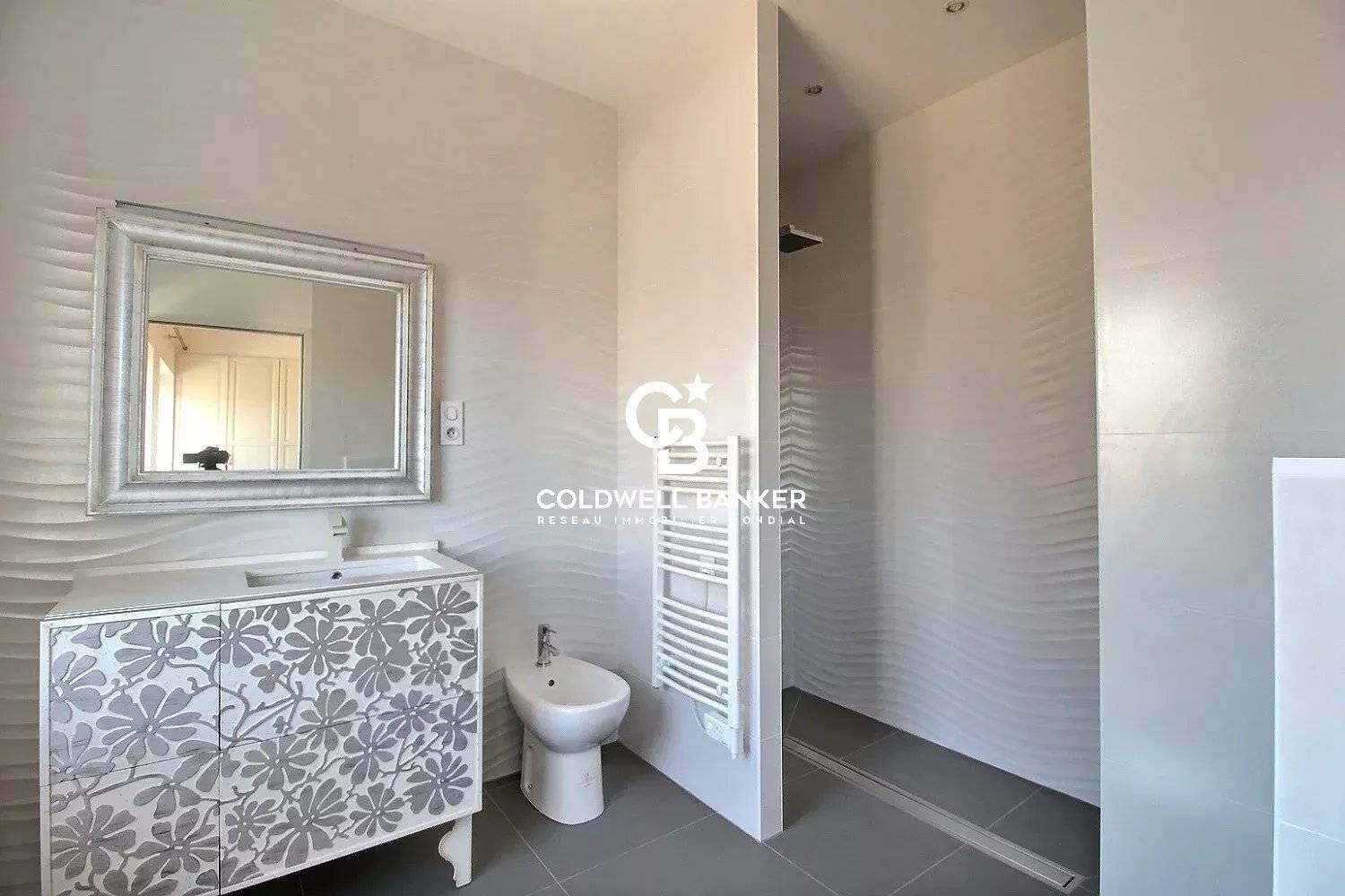 Appartement à vendre Andernos hyper centre - avec rooftop vue Bassin