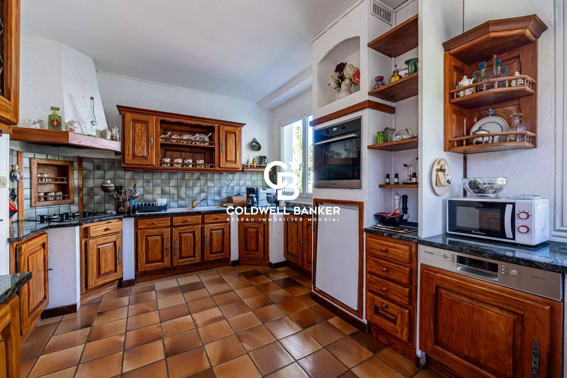 Maison à vendre Arcachon Abatilles - maison familiale 6 chambres, terrain arboré