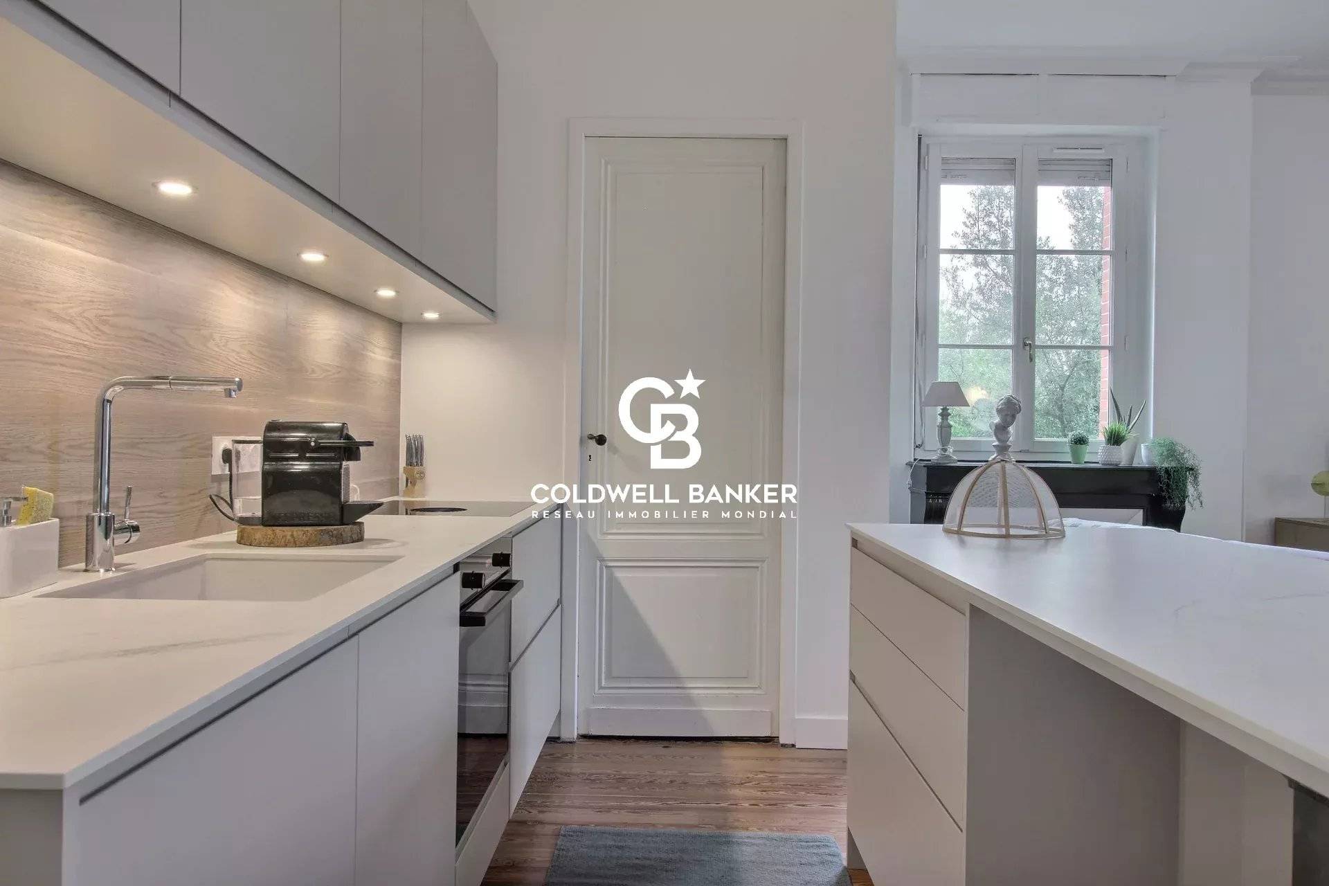 Appartement à vendre Arcachon - Ville d’Hiver, T4 lumineux, terrasse 15 m², 3 chambres, cellier, parking