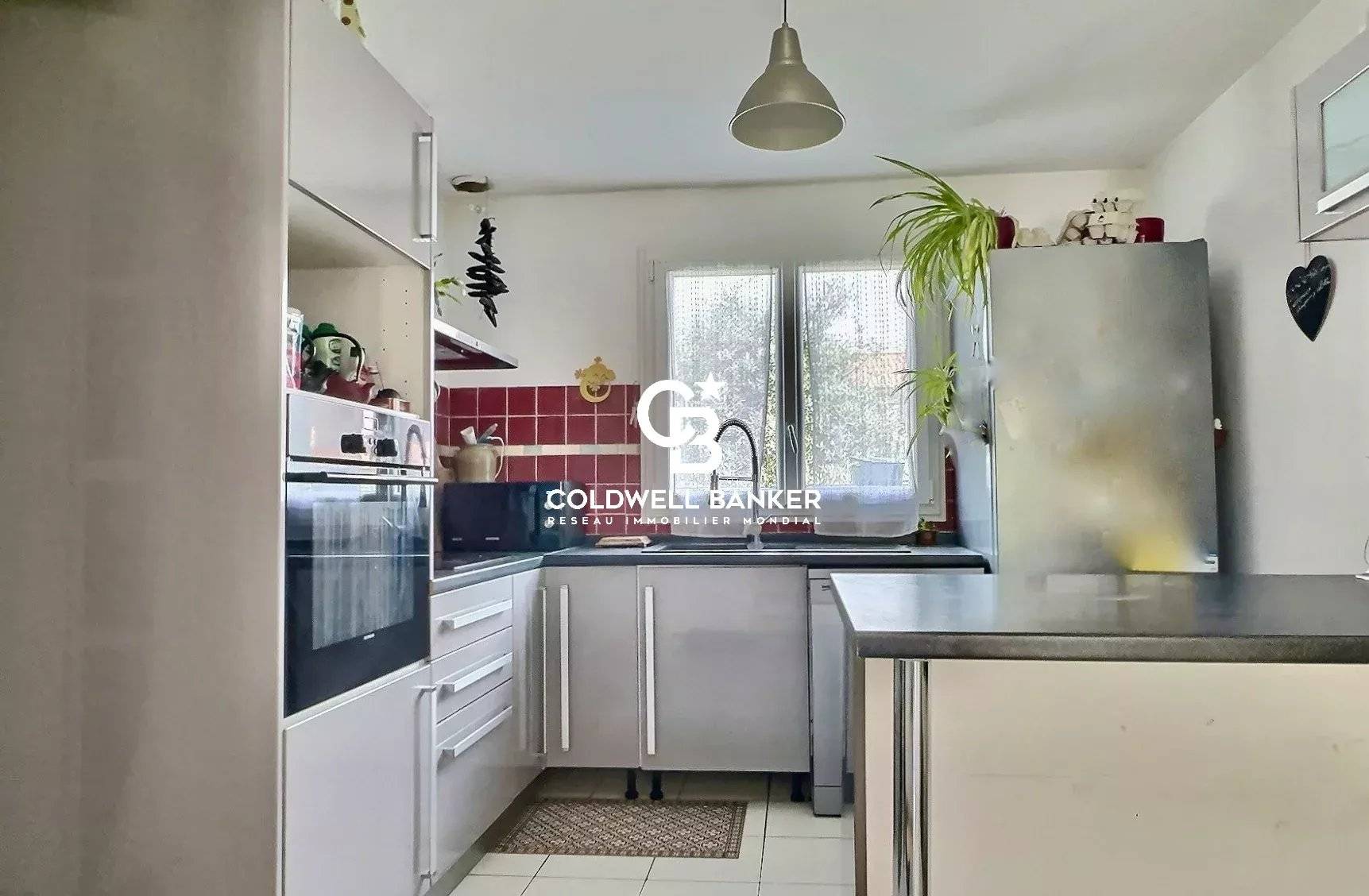 Maison à vendre à Eysines Hippodrome - 4 chambres avec jardin 