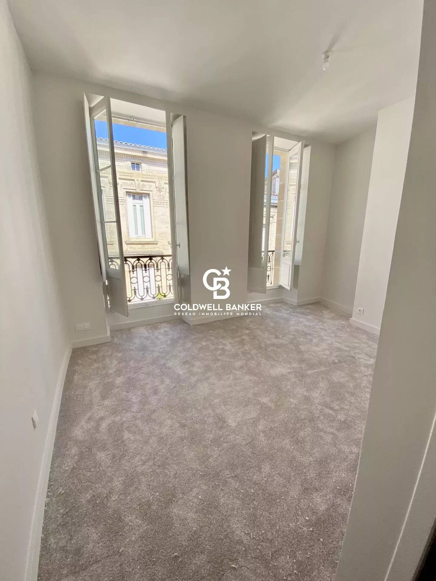 Appartement à vendre Bordeaux Palais Gallien - T5 rénové avec charme et luminosité