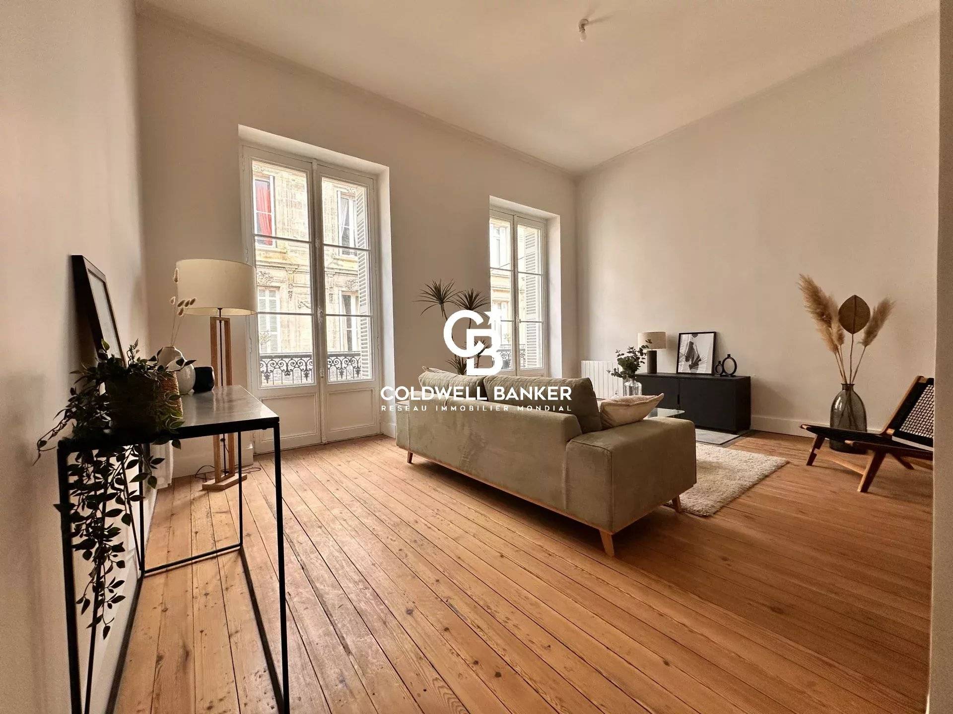 Appartement à vendre à Bordeaux - Palais Gallien, T4 traversant, balcon filant, rénovation soignée