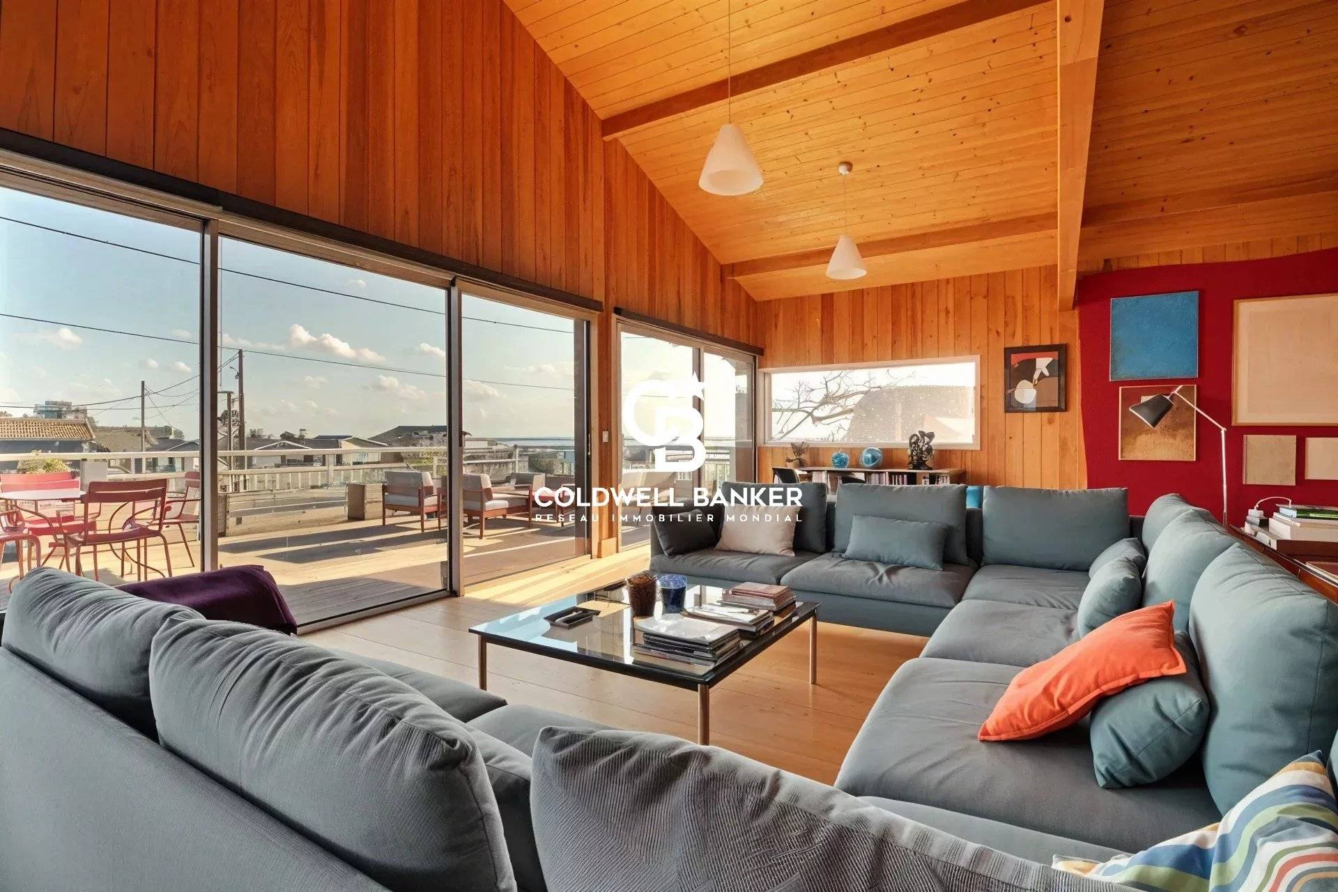 Maison à vendre à Lanton - vue bassin, architecture bois, 267 m²