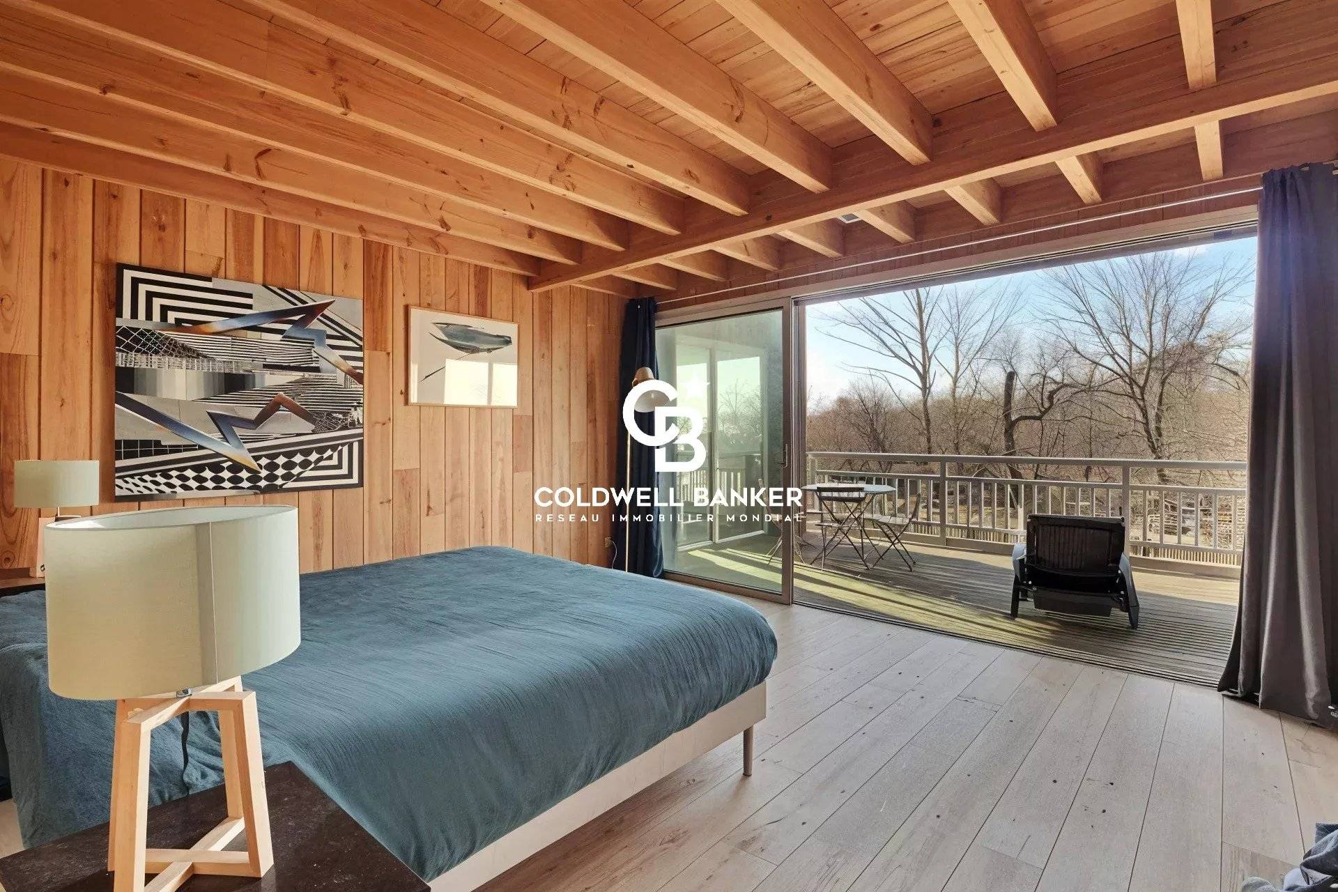 Maison à vendre à Lanton - vue bassin, architecture bois, 267 m²