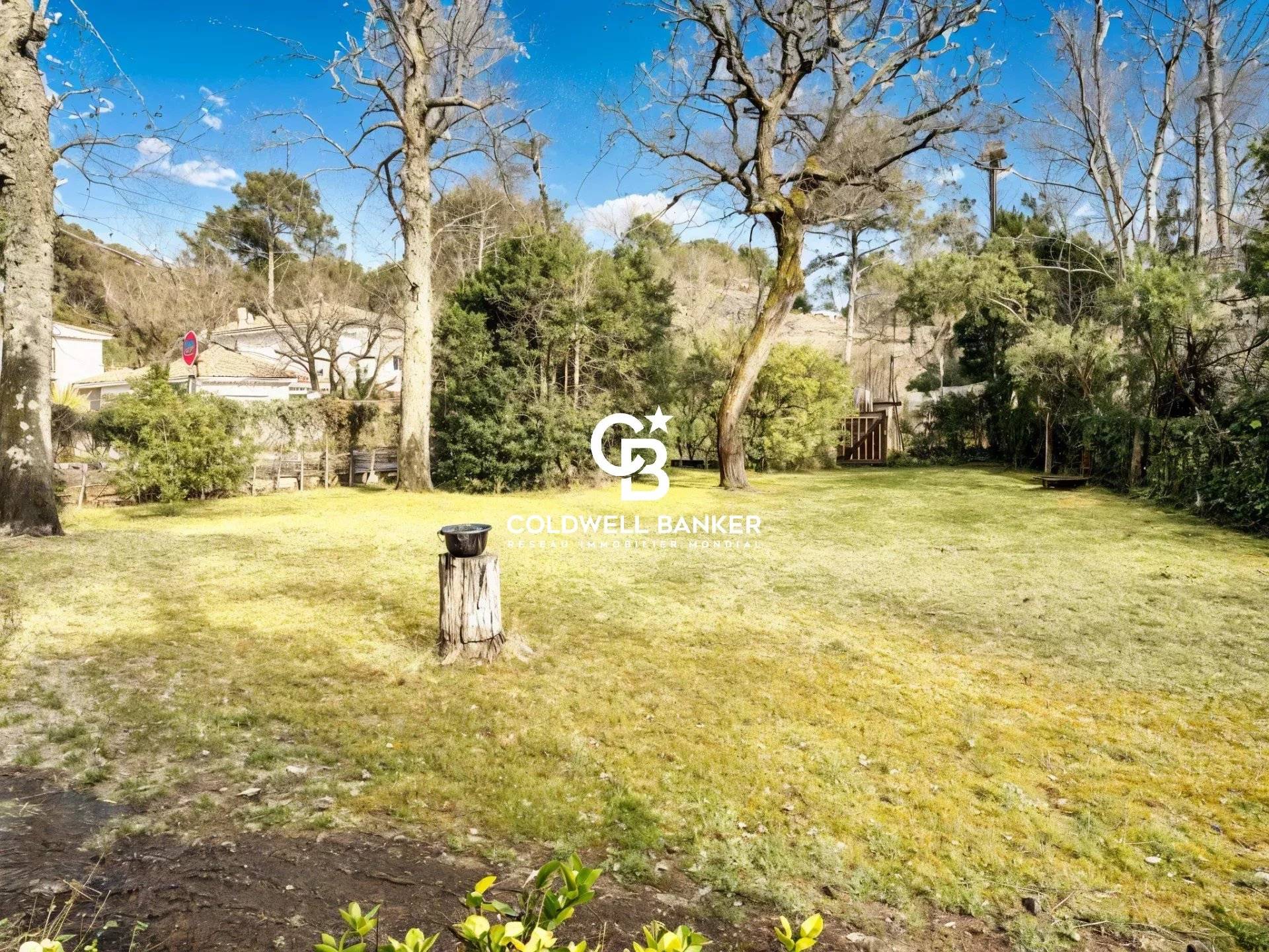 Maison à vendre à Arès – à rénover, proche plage Saint-Brice, terrain piscinable