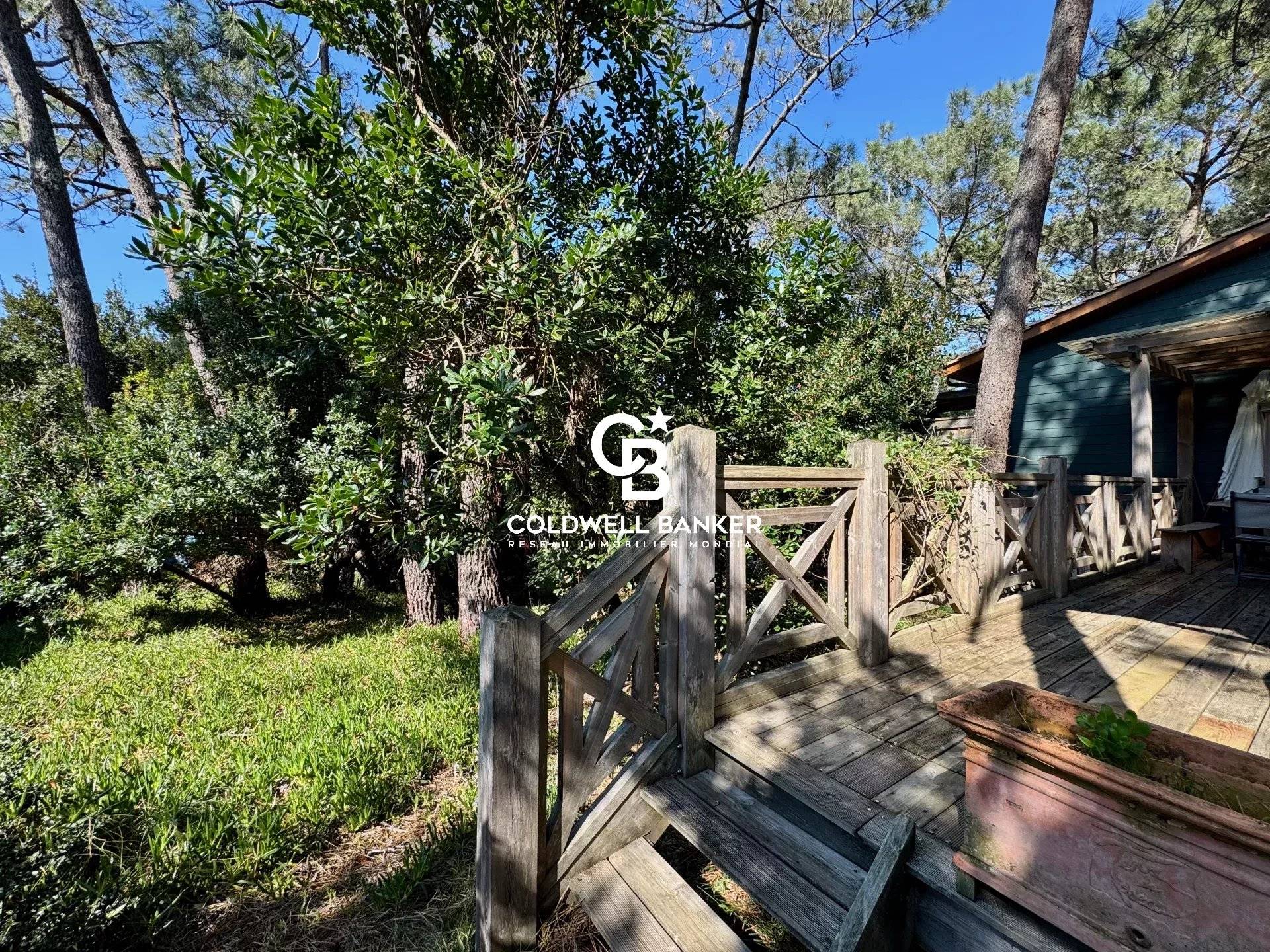 Ensemble de deux maisons à vendre Cap-Ferret - proche océan et fort potentiel