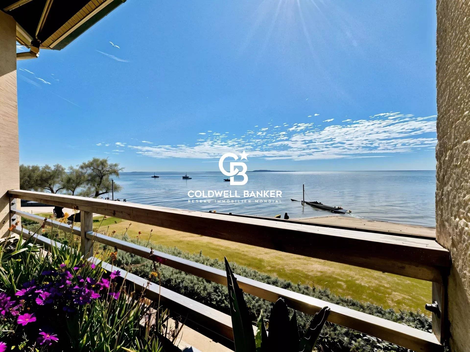 Appartement à vendre Andernos - duplex lumineux, 1ère ligne, 3 chambres, terrasse sud, garage fermé