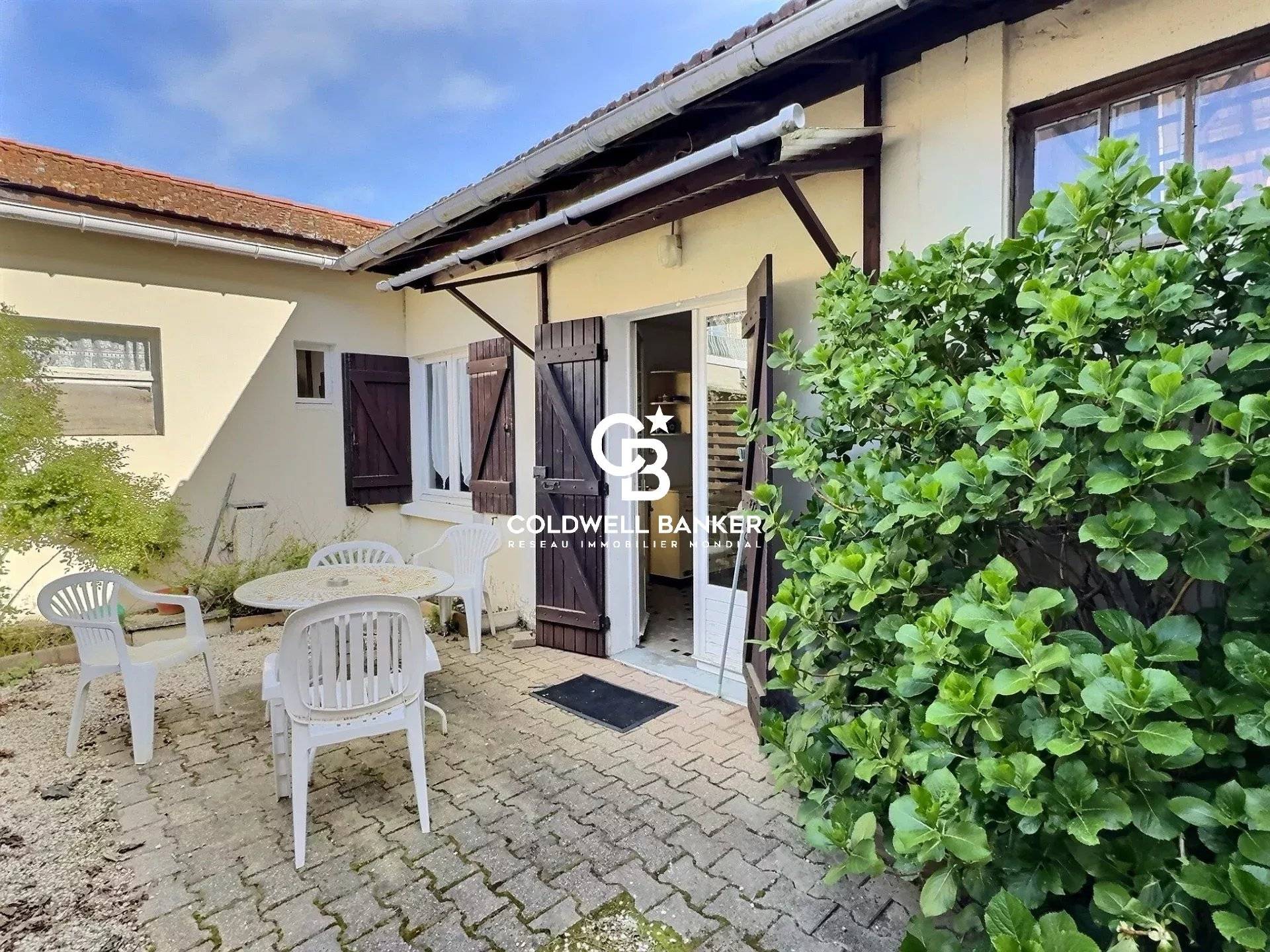 Maison à vendre Cap-Ferret - beau potentiel et proche plages