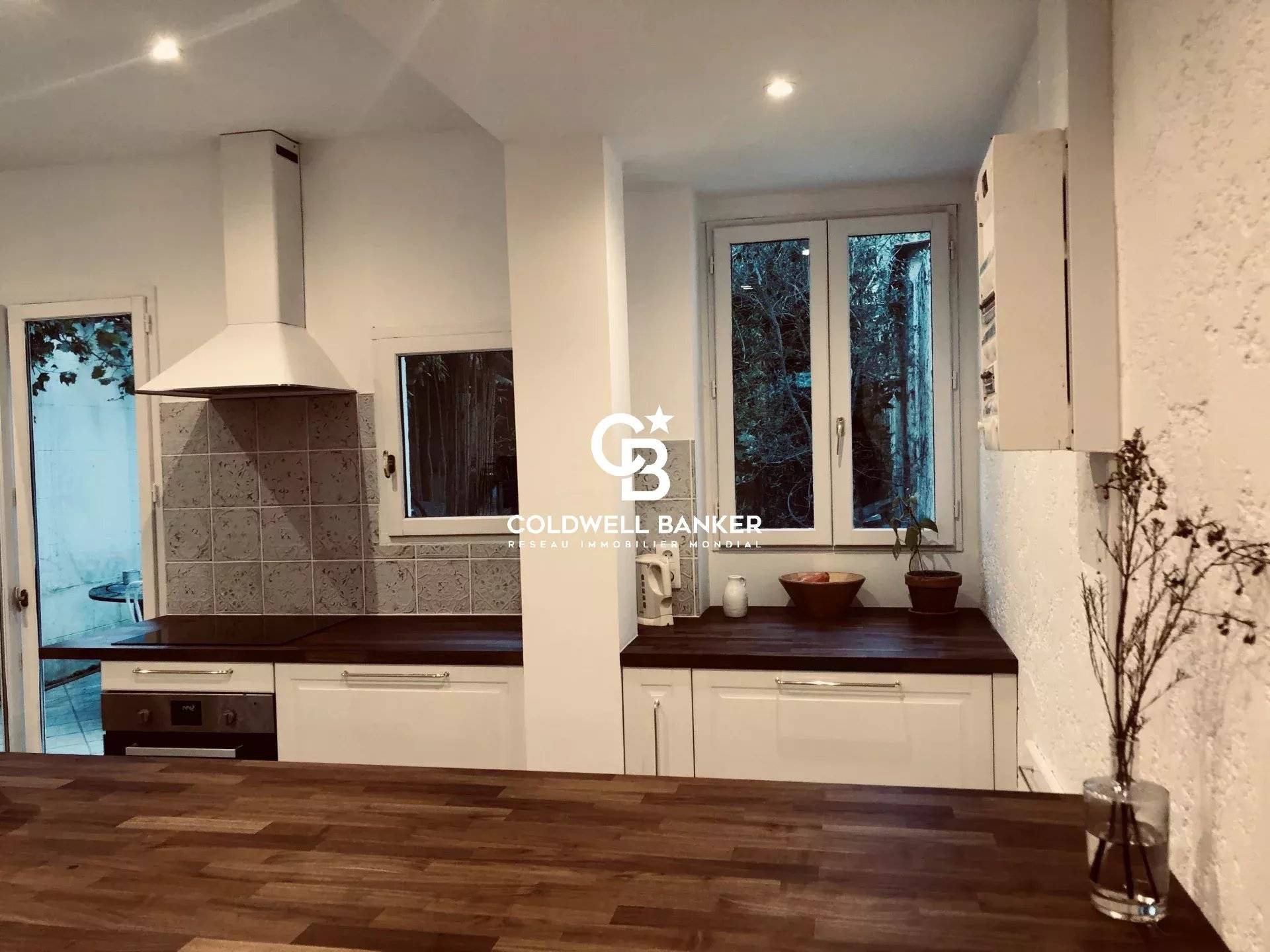 Maison de caractère à vendre Bordeaux Sacré-Cœur - rénovée, 5 chambres, jardin