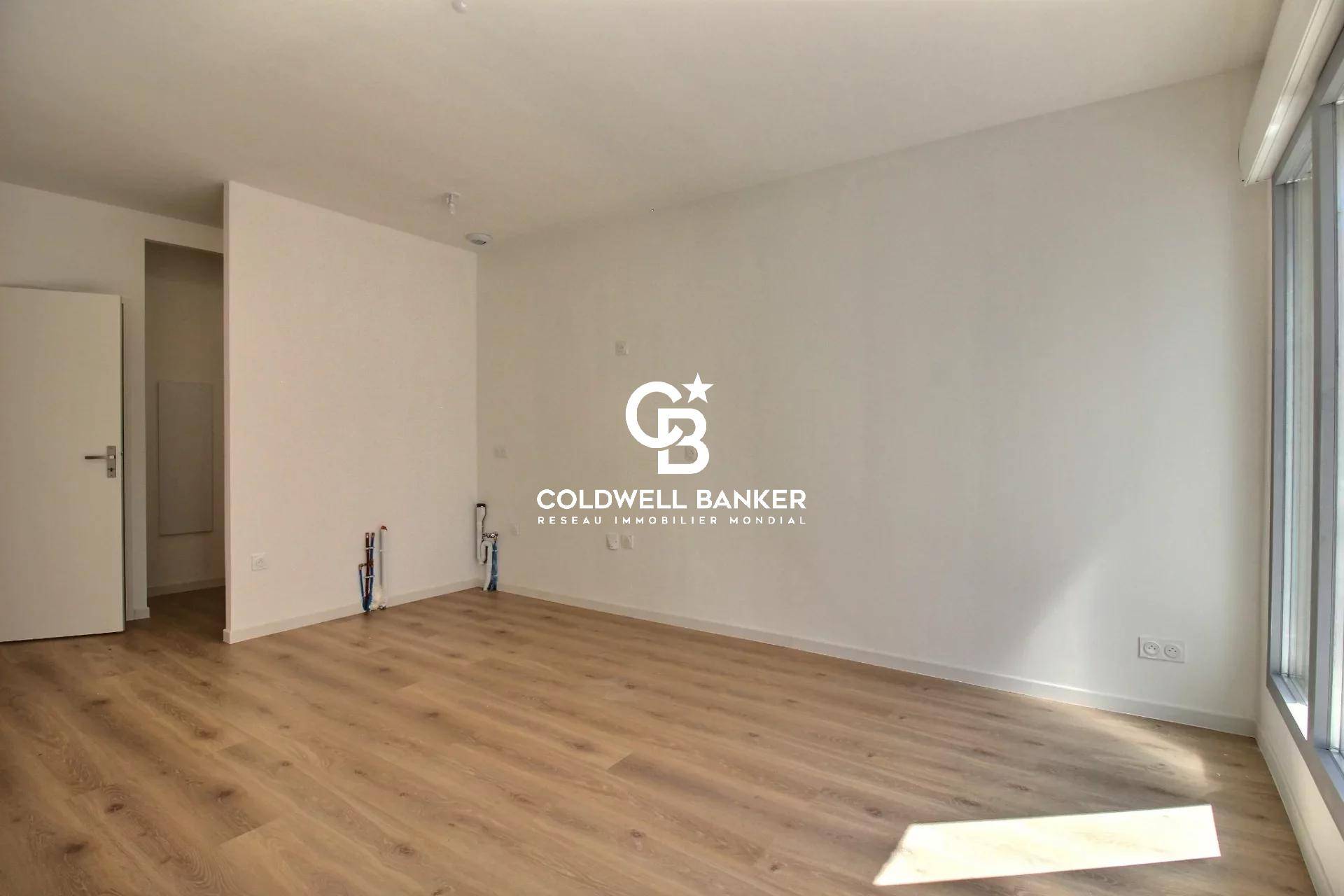 Appartement à vendre Arcachon – T2 rénové avec terrasse et cellier en plein centre-ville