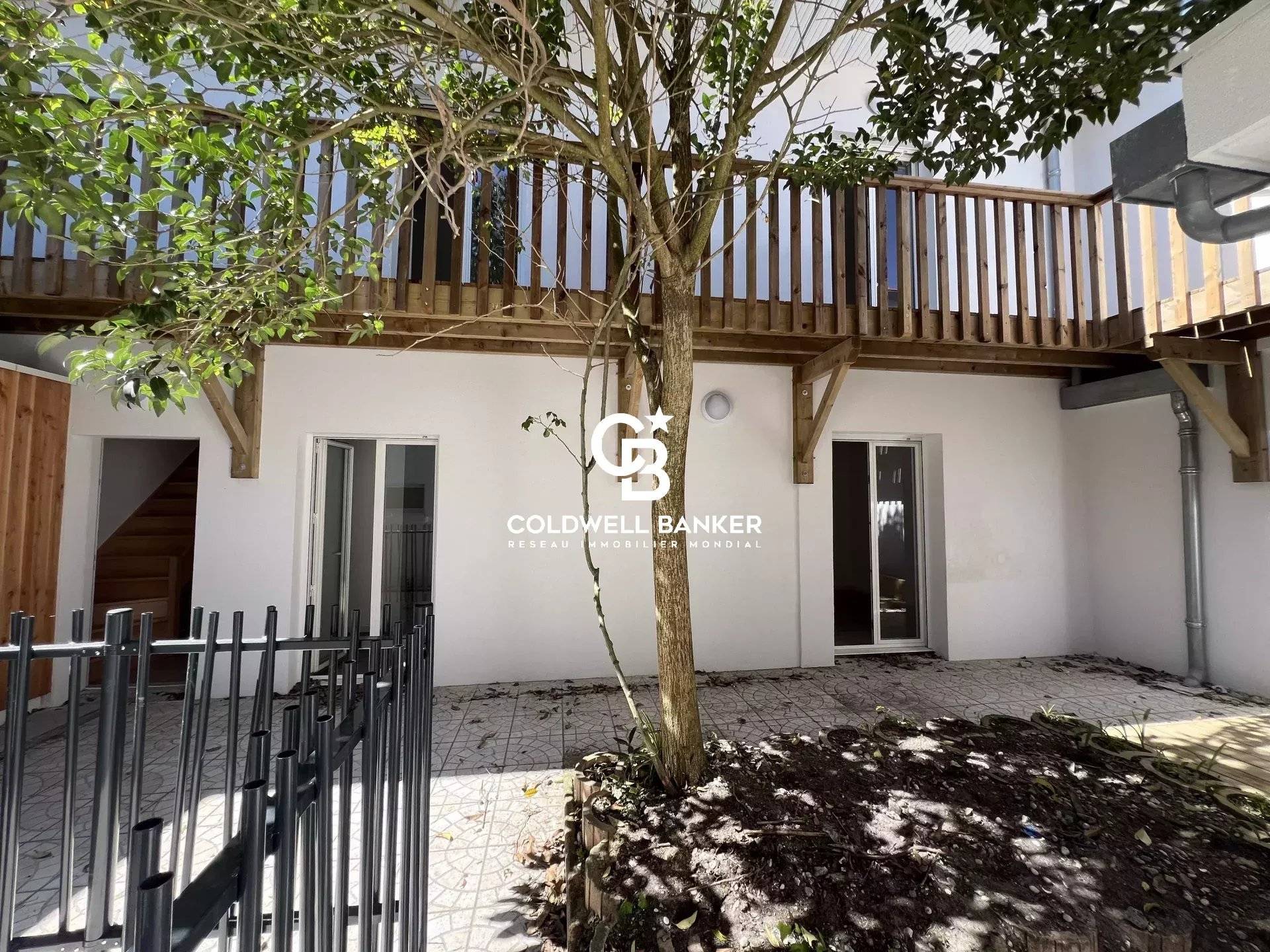 Appartement à vendre Arcachon Centre - T3 rénové, terrasse, solarium, proche plages