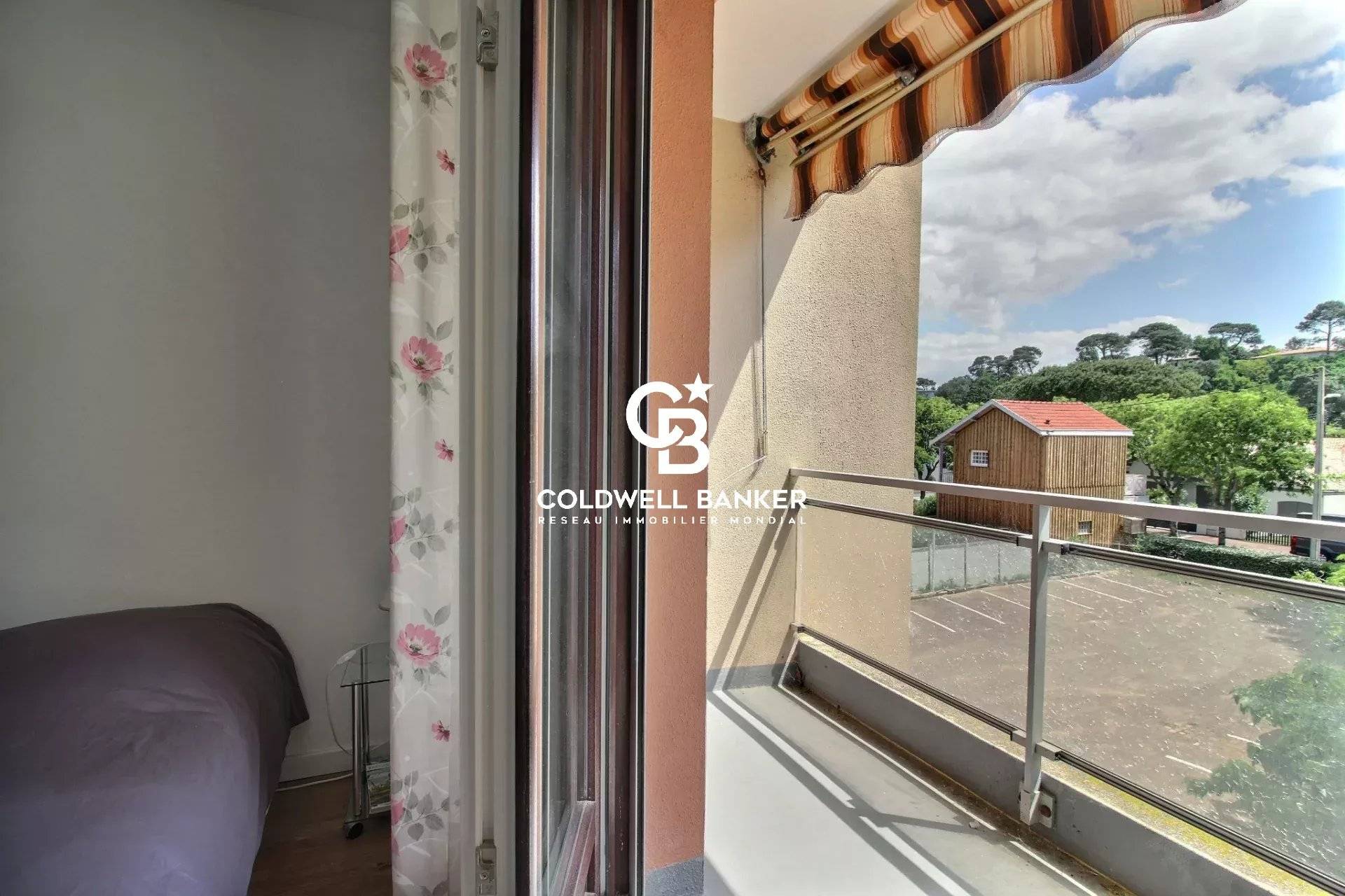 Appartement à vendre à Arcachon - 1 chambre, plage à 50 mètres, accès privé