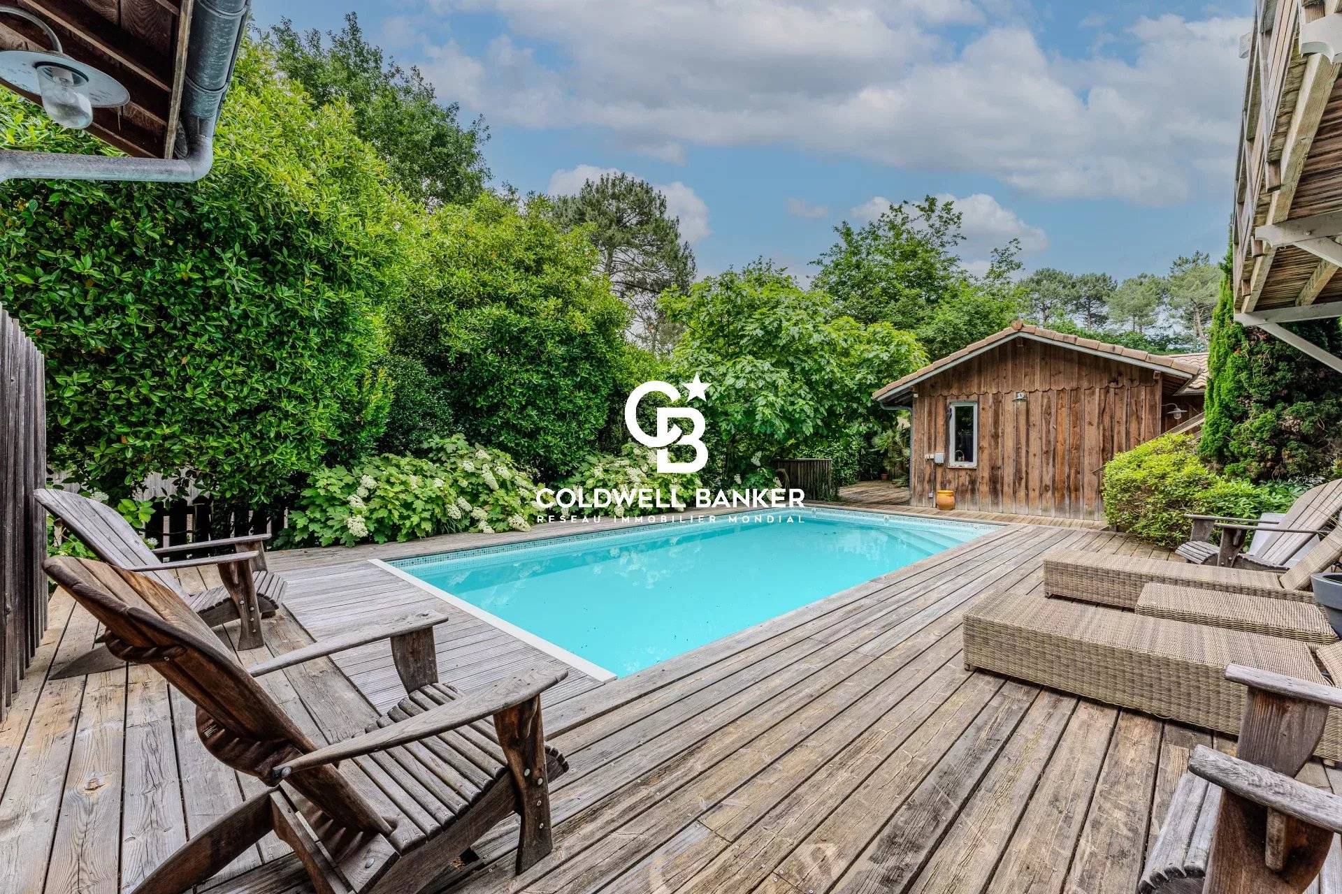 Maison à vendre à Biscarrosse - piscine, dépendance et vaste terrain