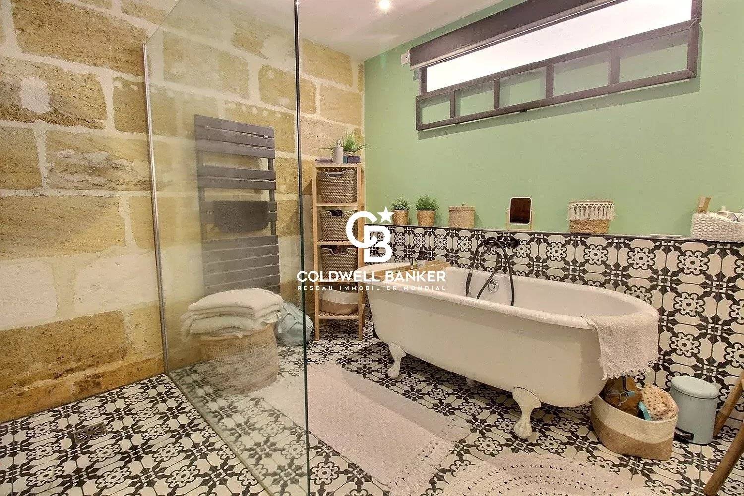 Échoppe à vendre au Bouscat Centre - avec piscine et jardin