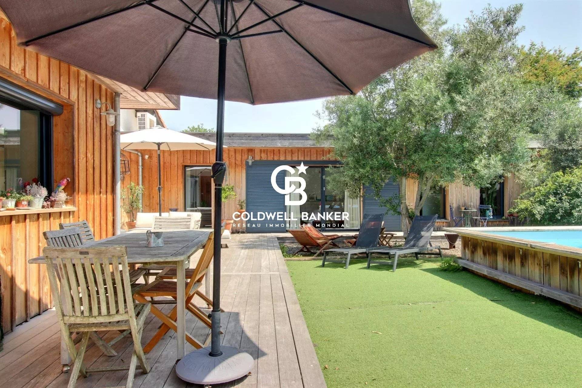 Maison à vendre Gujan-Mestras - Meyran : rénovée, spacieuse, idéalement située