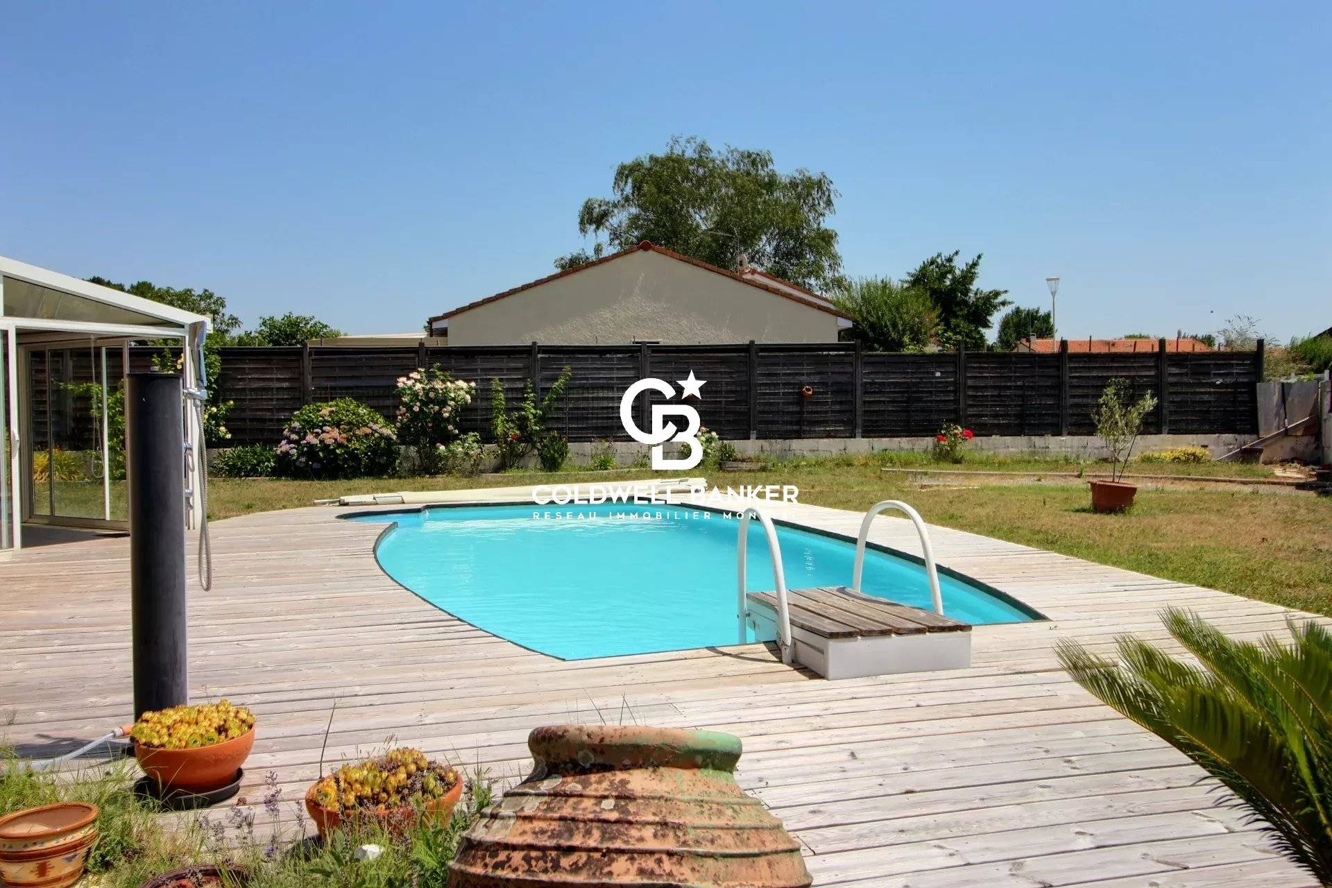 Maison à vendre Villenave-d’Ornon : jardin, piscine et garage