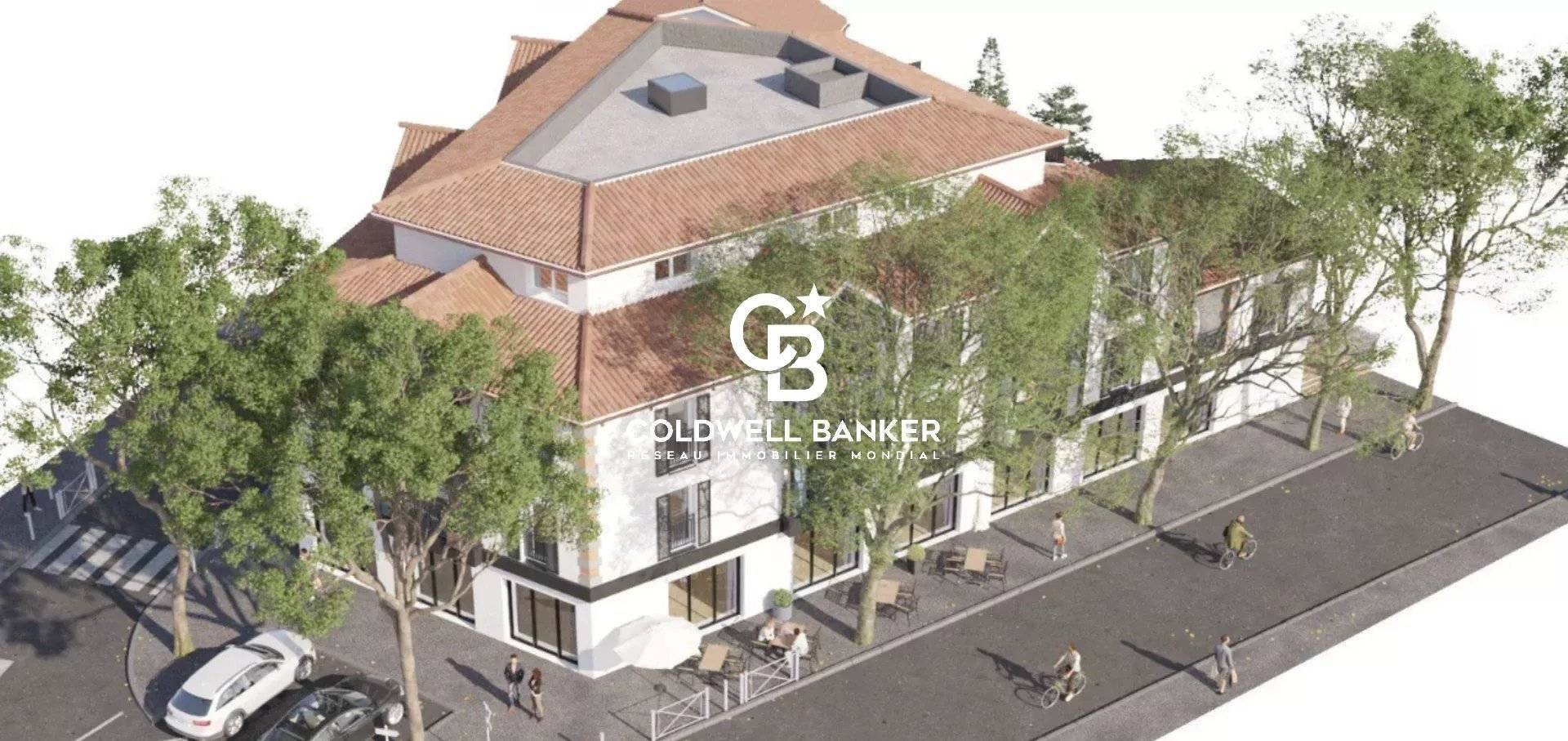 Local commercial à vendre à Andernos-les-Bains – 106 m² avec terrasse privative