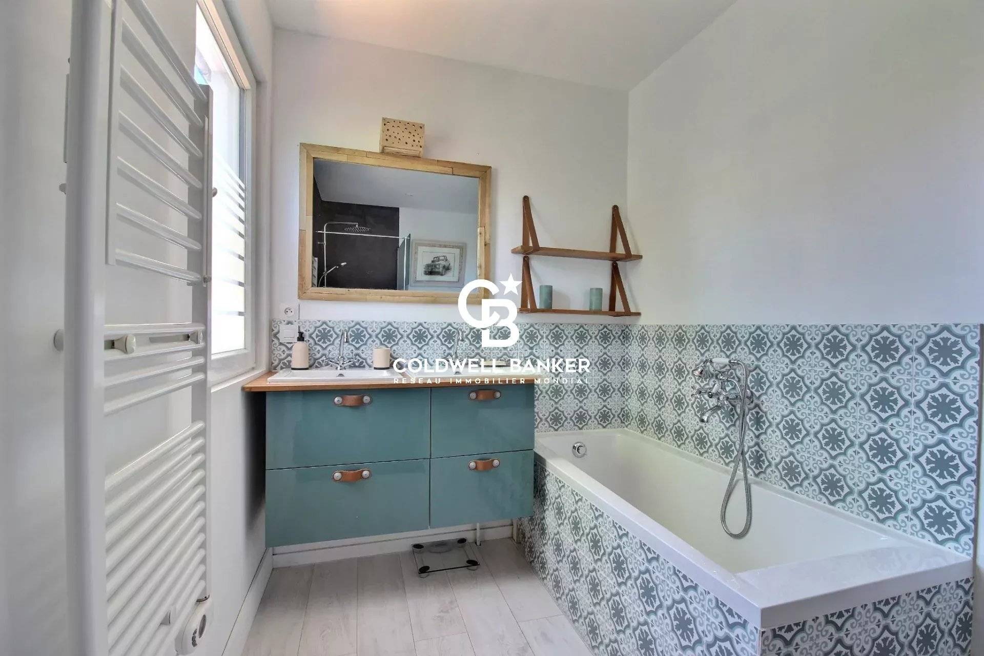 Maison à vendre à La Teste-de-Buch - familiale 4 chambres avec piscine