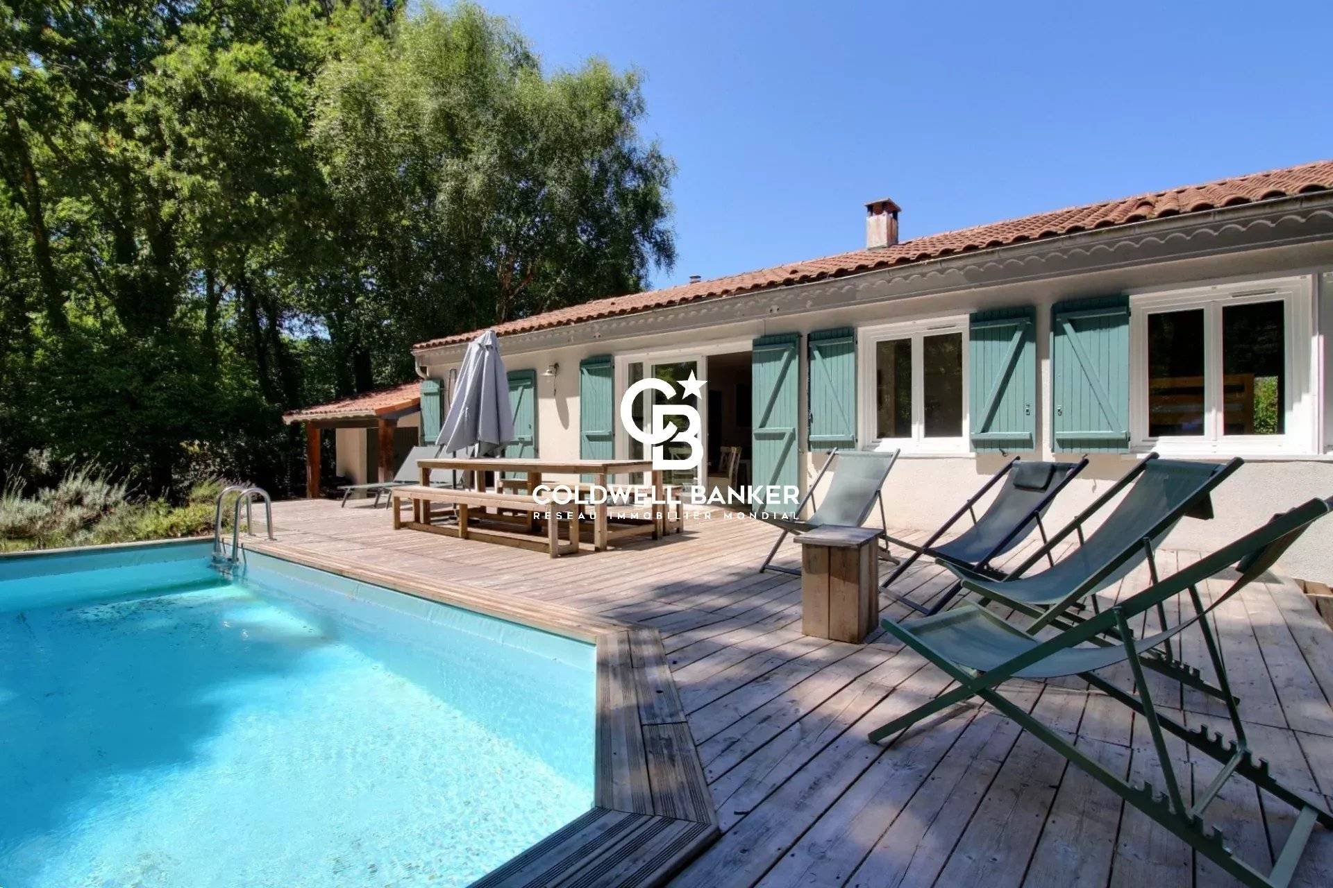 Maison à vendre à La Teste-de-Buch - familiale 4 chambres avec piscine