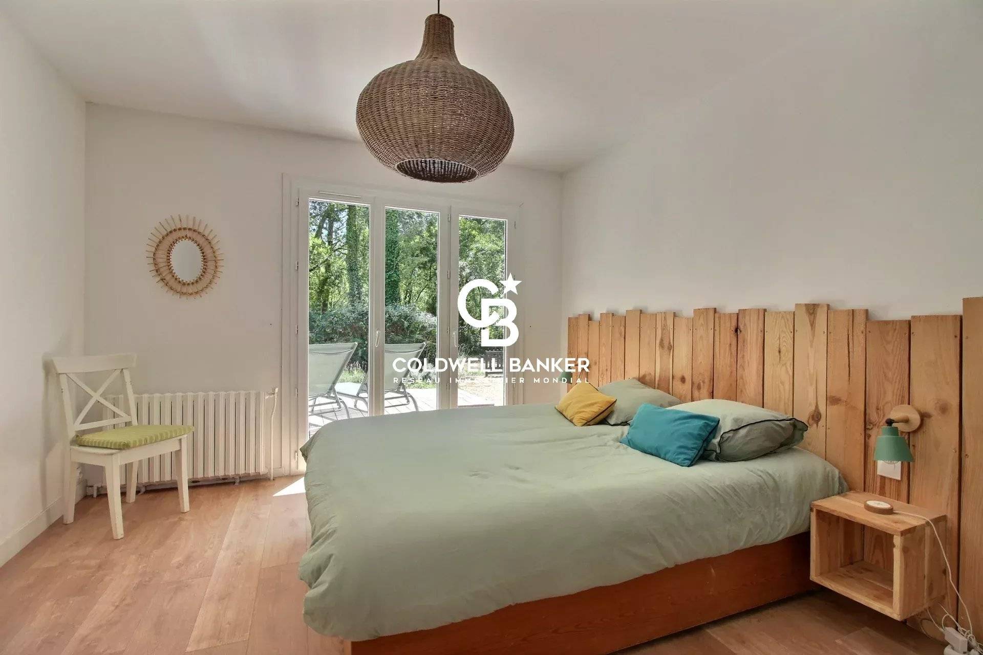 Maison à vendre à La Teste-de-Buch - familiale 4 chambres avec piscine