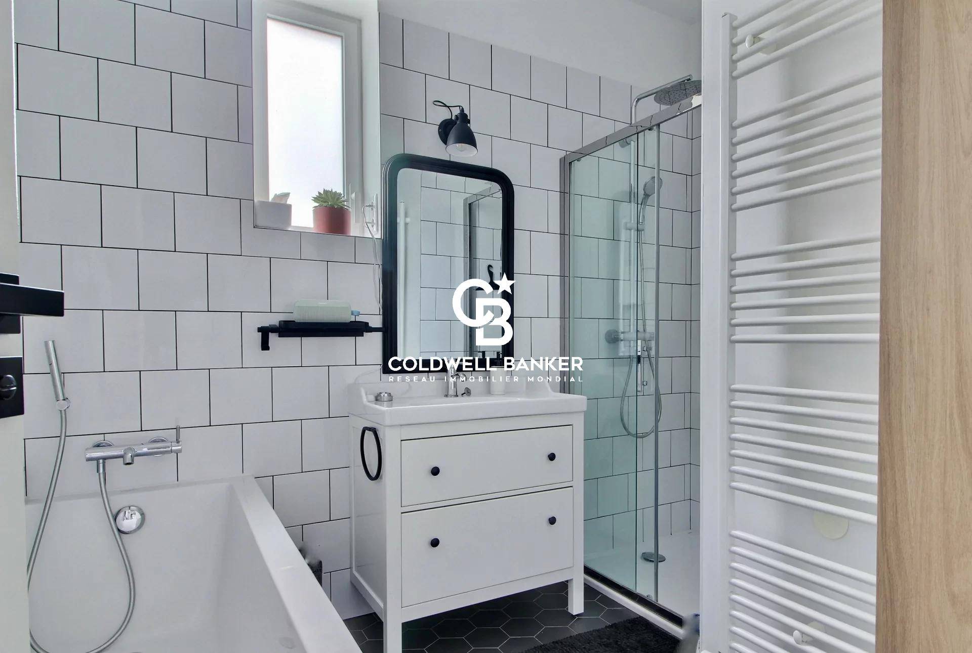 Maison à vendre à Bordeaux Caudéran – 190 m², 4 chambres, jardin et piscine