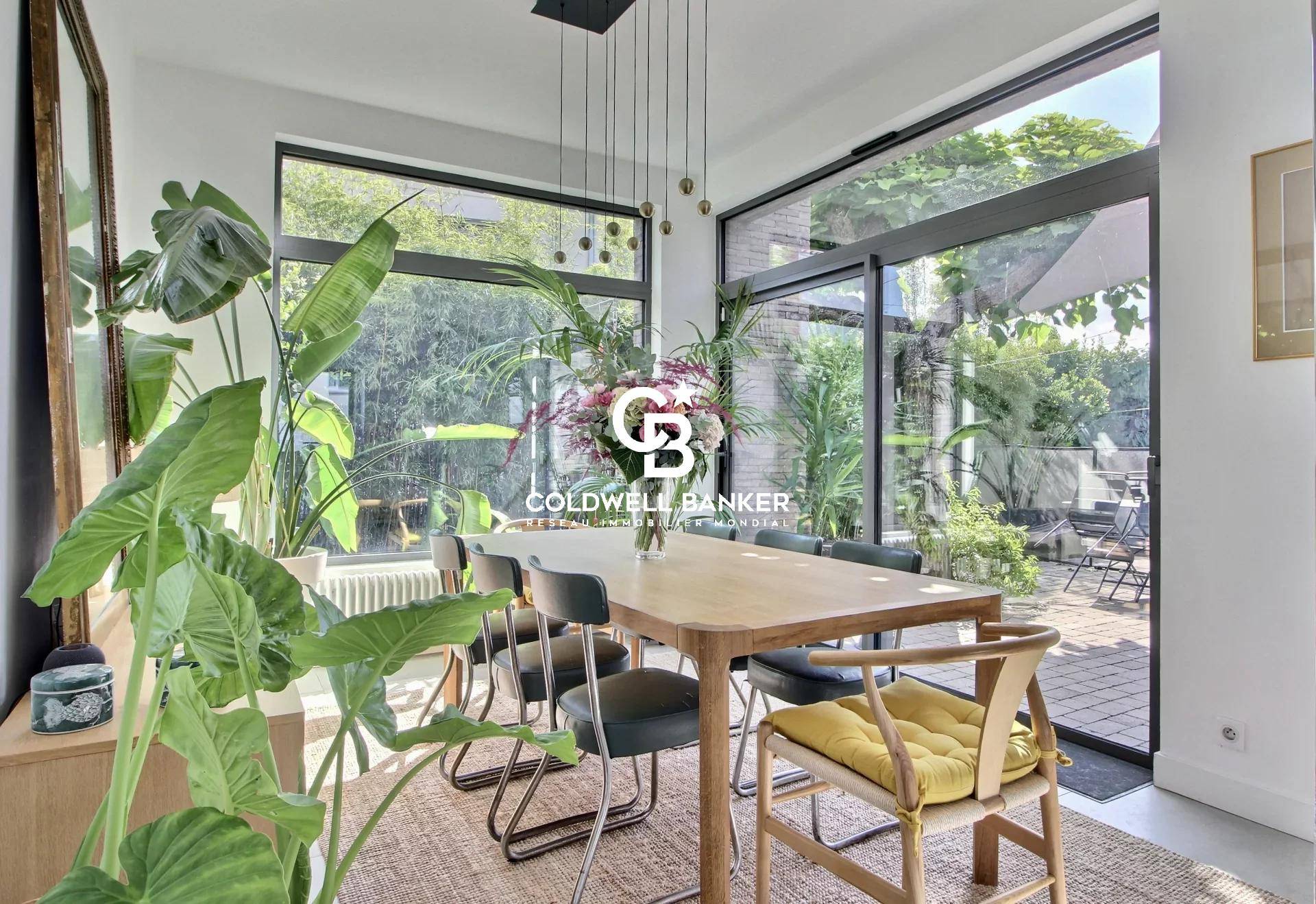 Maison à vendre à Bordeaux Caudéran – 190 m², 4 chambres, jardin et piscine