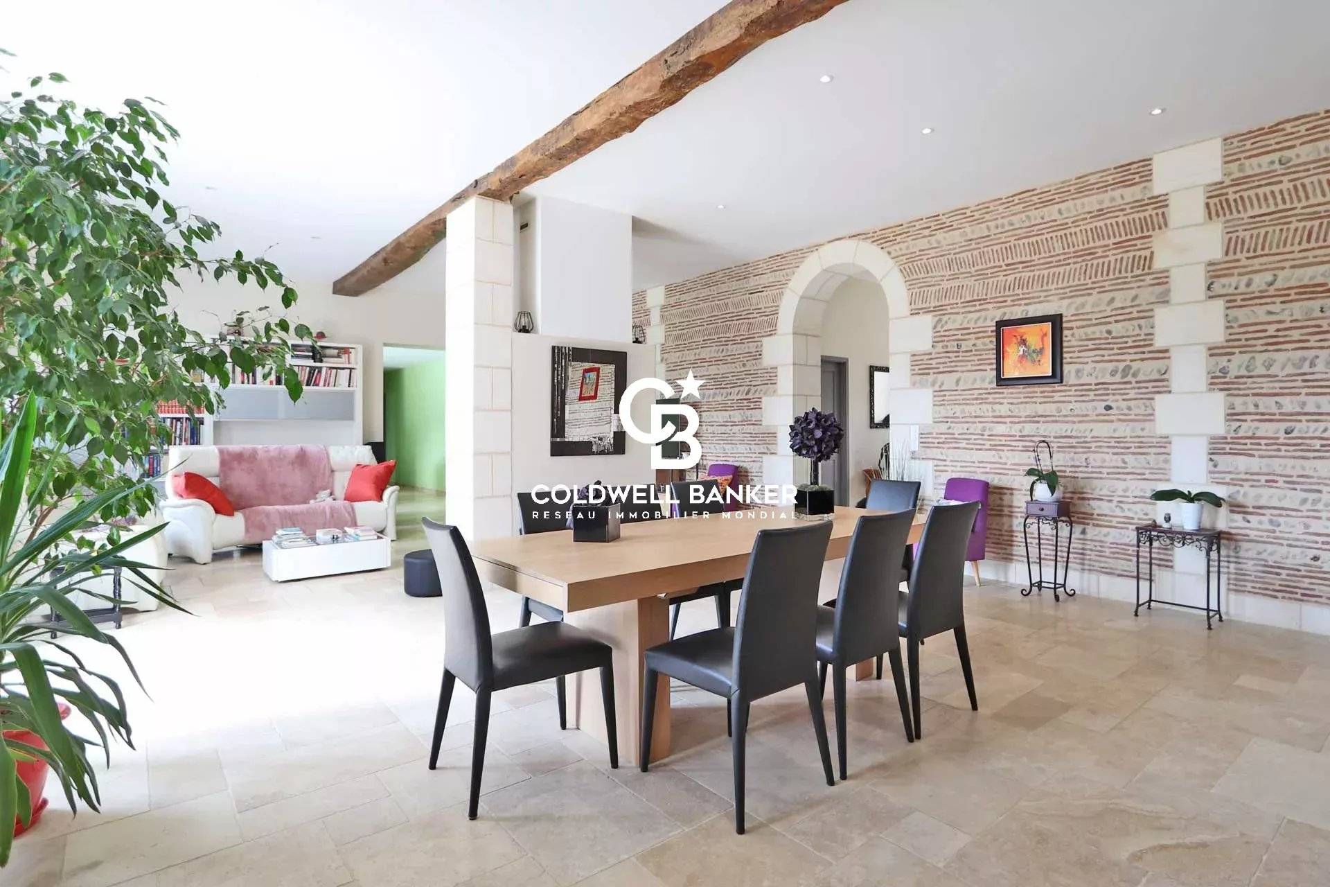 Maison rénovée près de Bergerac – 17 hectares, calme absolu et emplacement exceptionnel