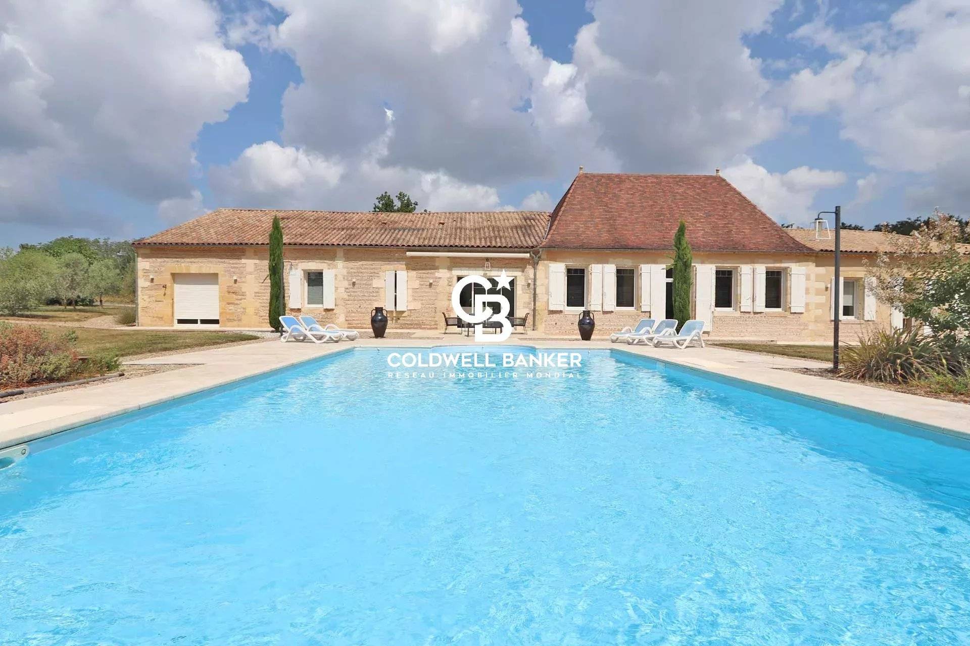 Maison rénovée près de Bergerac – 17 hectares, calme absolu et emplacement exceptionnel