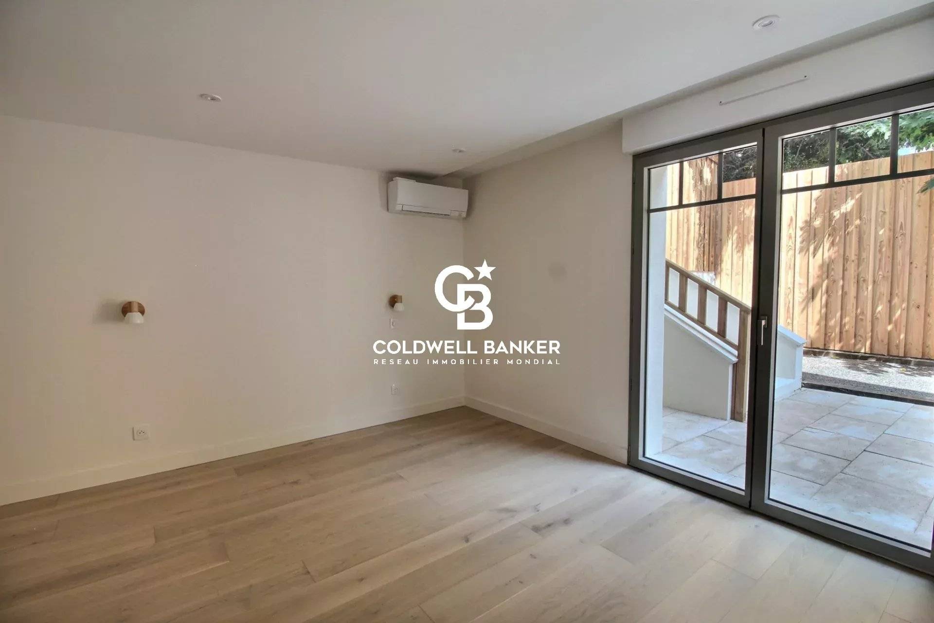 Maison à vendre à Arcachon – maison basco-landaise rénovée, 4 chambres, dépendance, jardin paysager