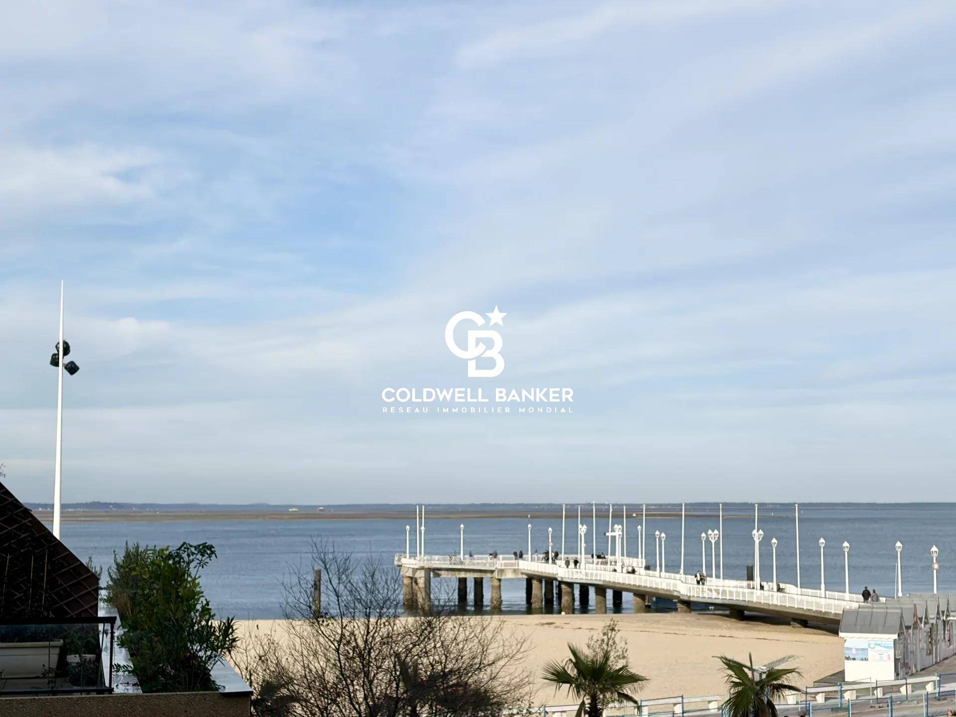 Appartement à vendre à Arcachon – première ligne, vue bassin, terrasse et parking