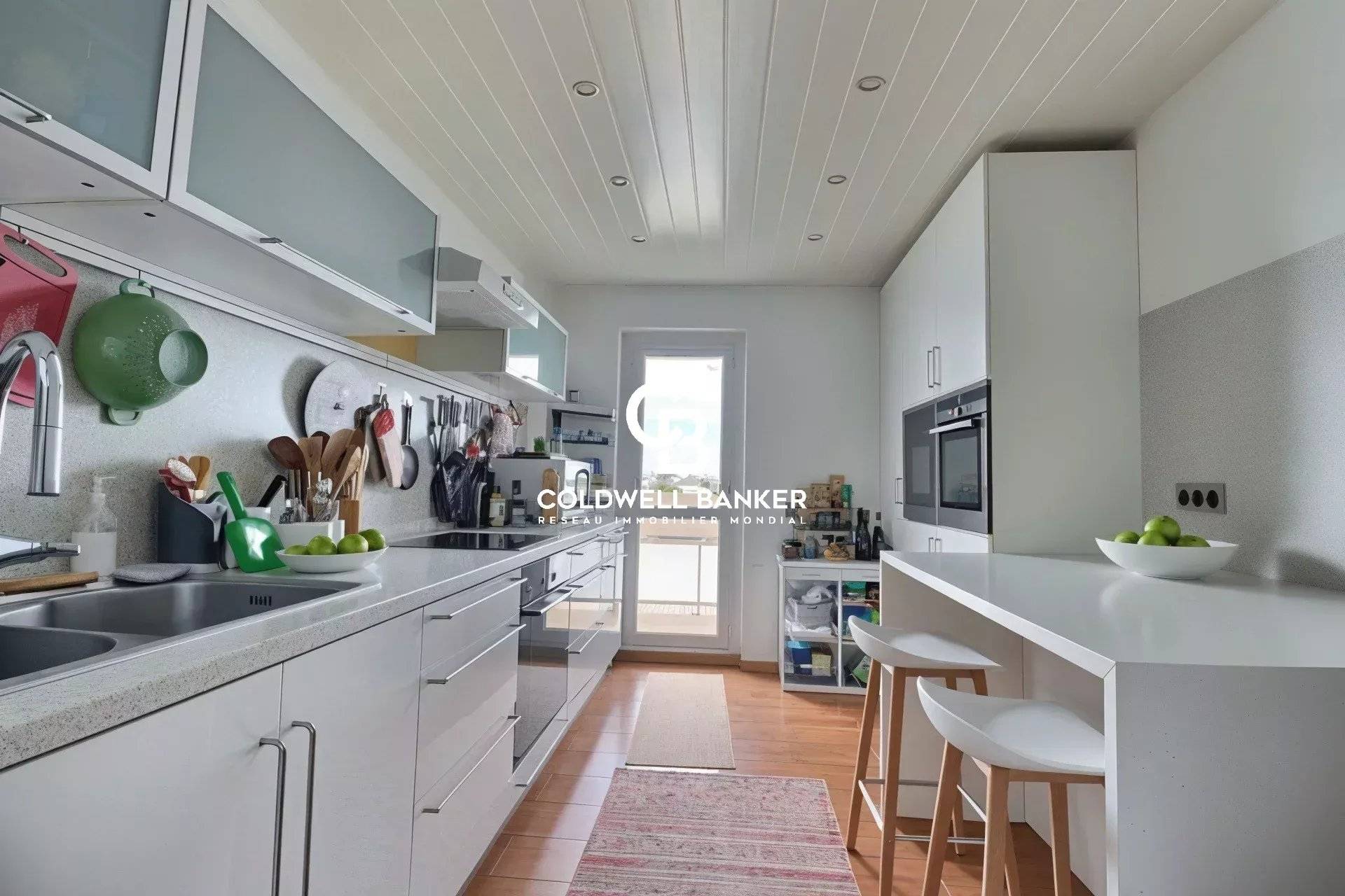 Appartement à vendre au Bouscat – 3 chambres, ascenseur, 2 balcons et proche tram