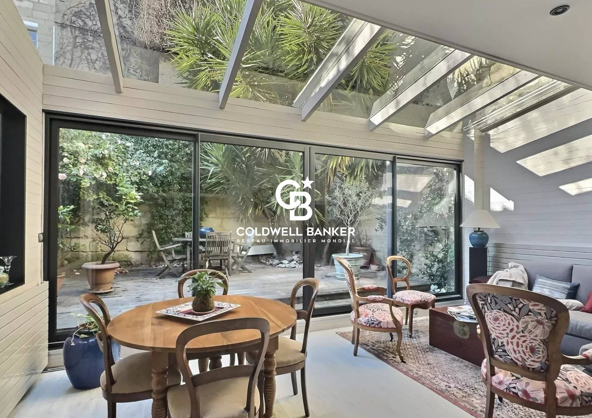 Maison à vendre Bordeaux Fondaudège - maison en pierre 3 chambres, garage, jardin sans vis-à-vis