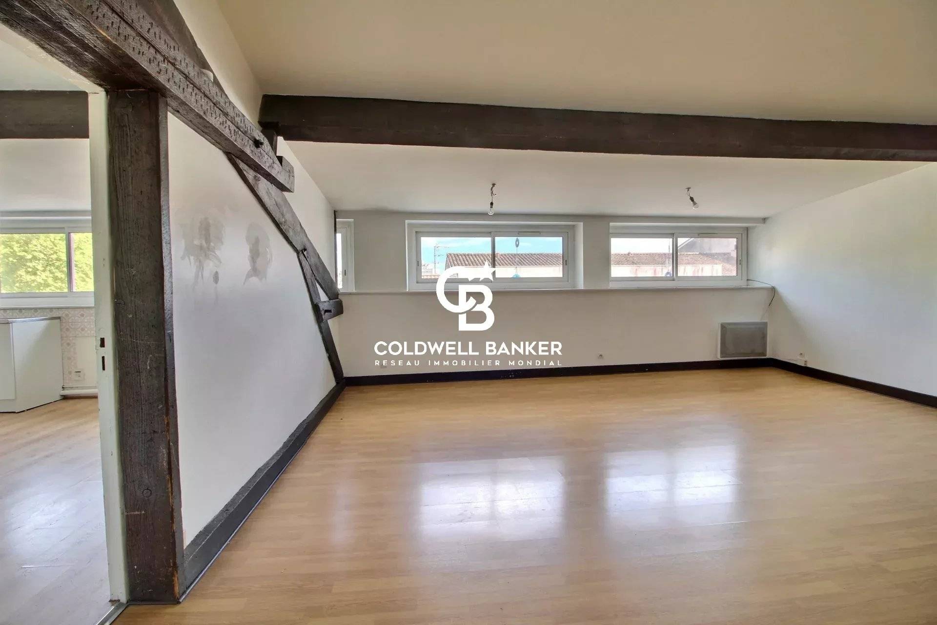 Immeuble à vendre à Bordeaux – 5 appartements, deux jardins, aucun travaux à prévoir