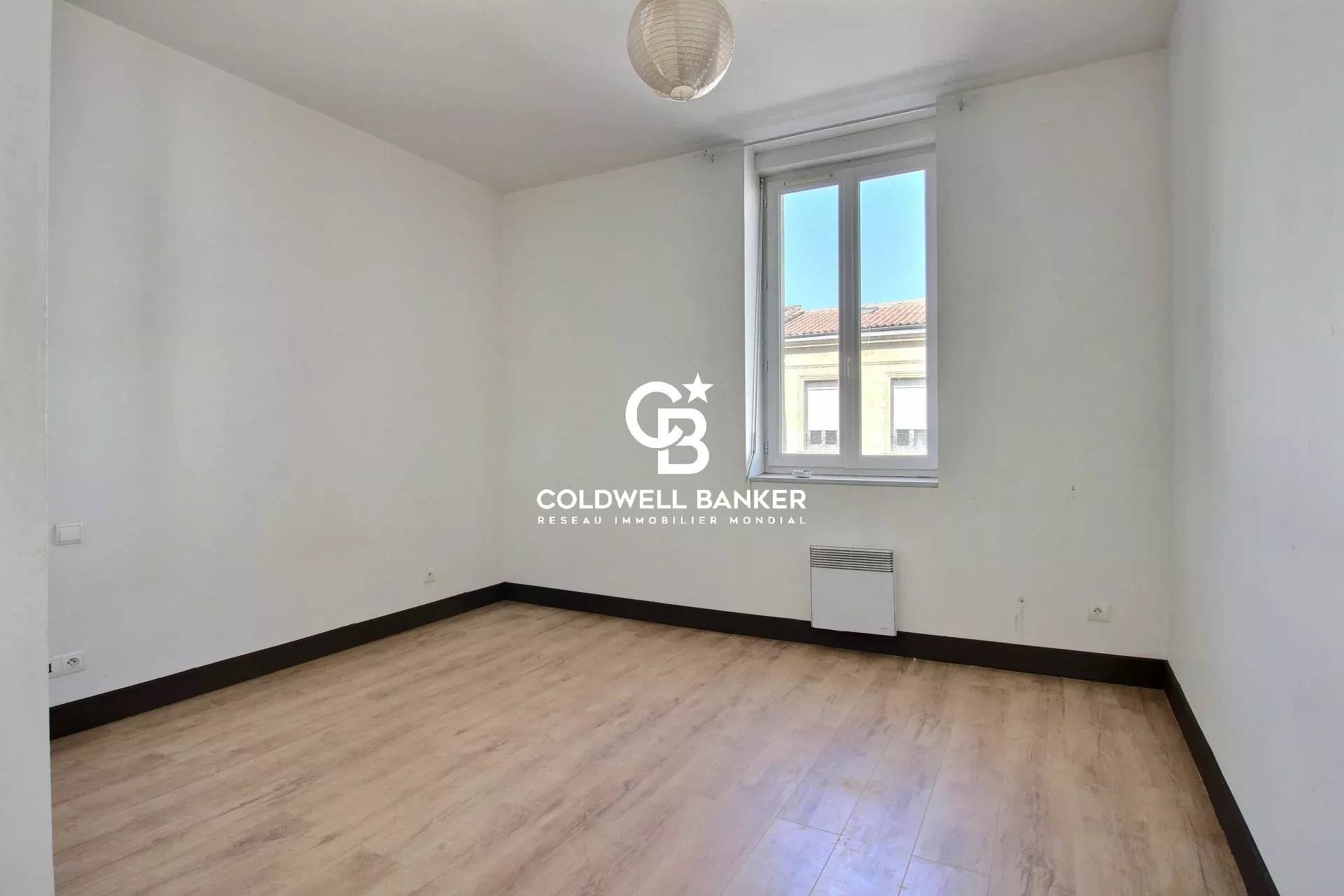 Immeuble à vendre à Bordeaux – 5 appartements, deux jardins, aucun travaux à prévoir